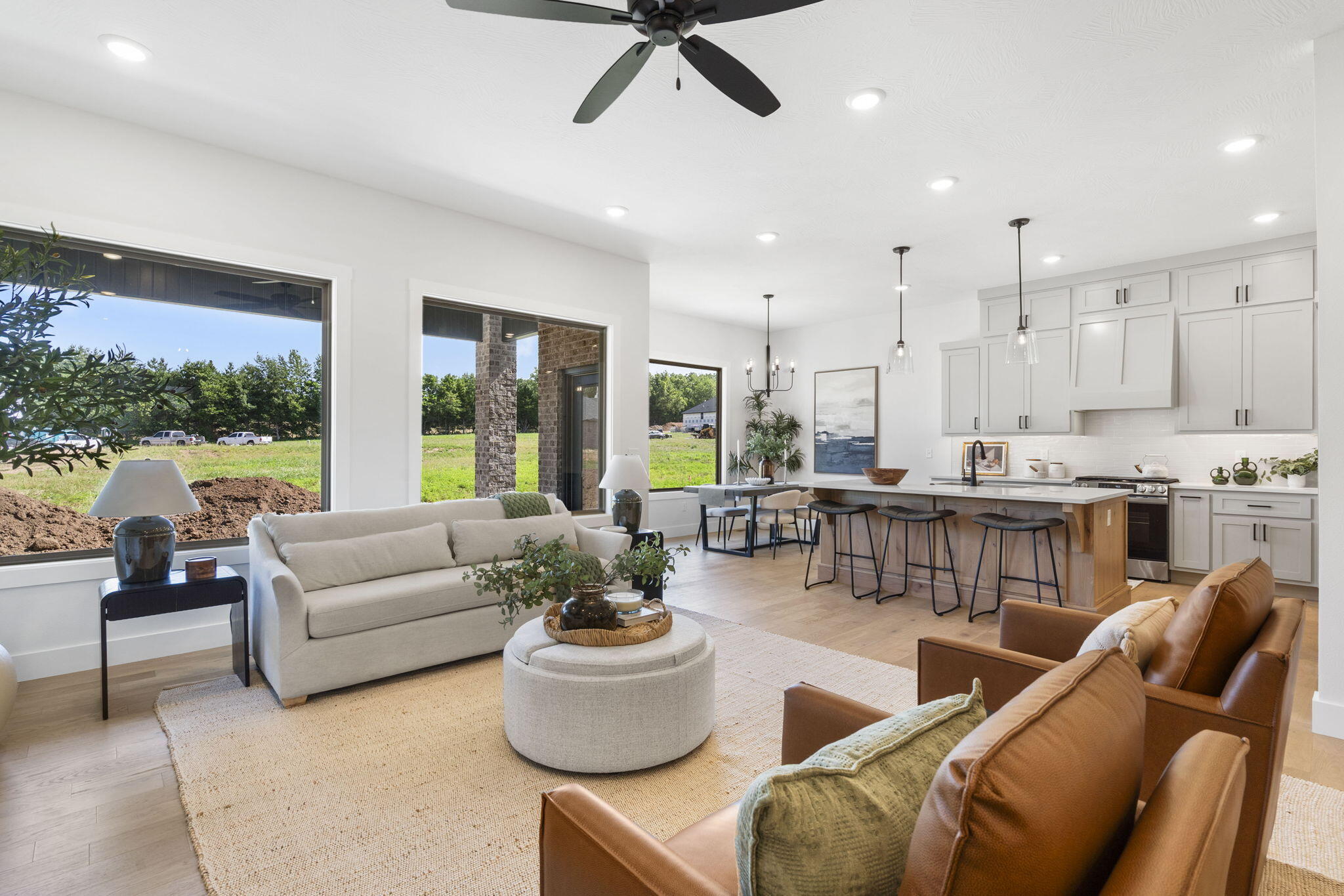 5015 Swale Property Photo 8