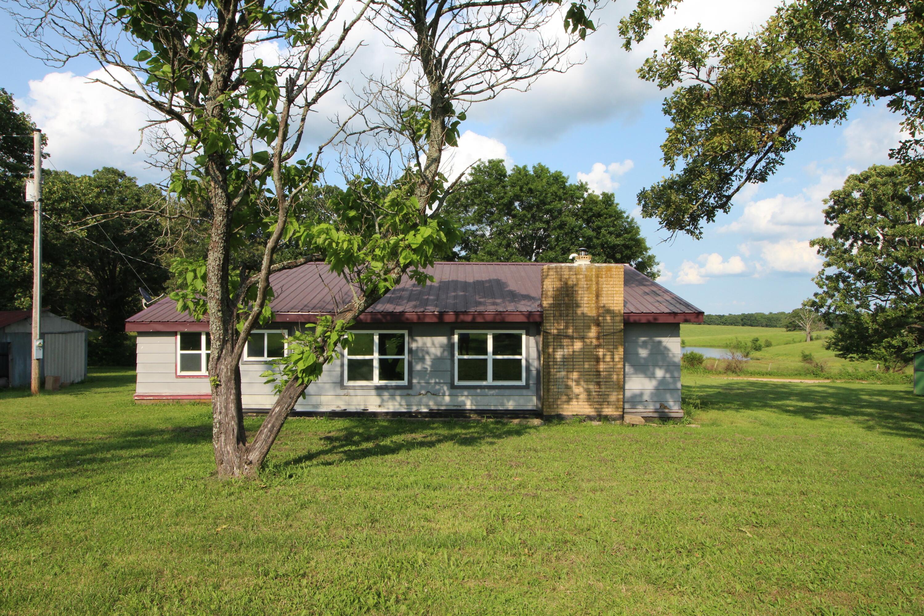 1245 Us Highway 63 Property Photo 2