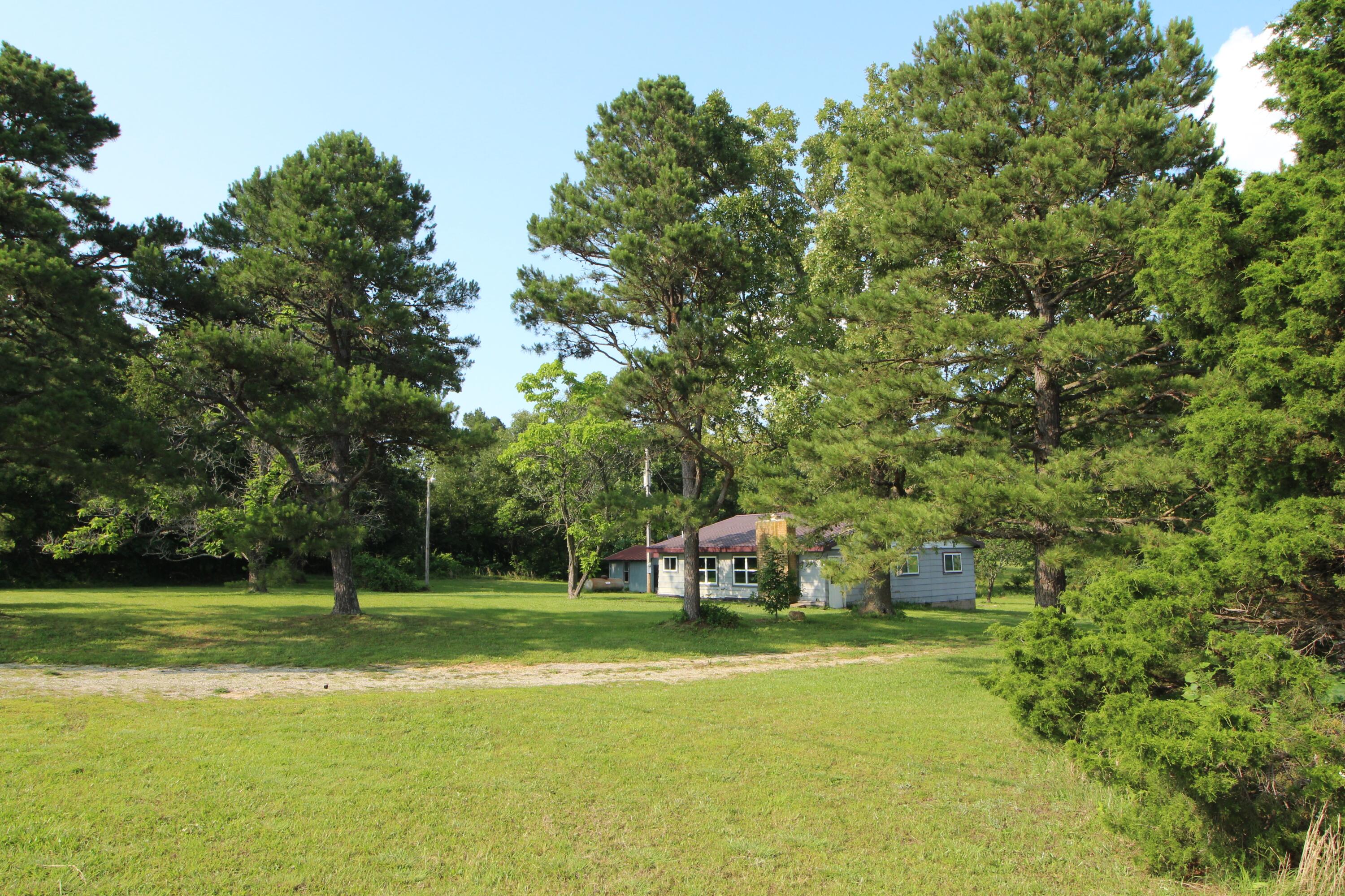 1245 Us Highway 63 Property Photo 4