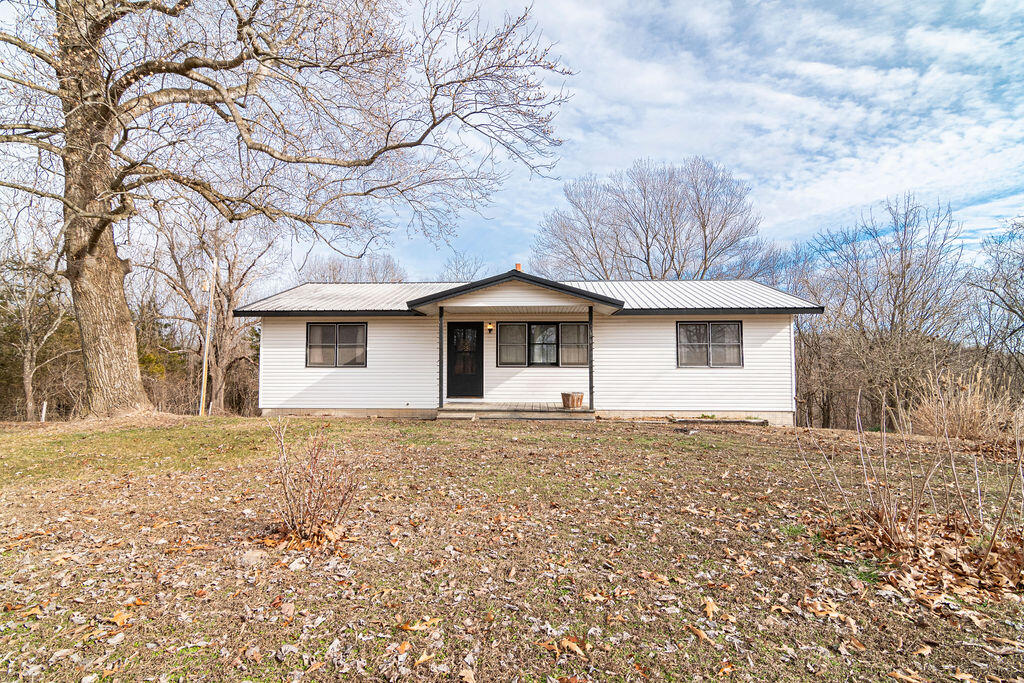 2884 State Hwy 173 Property Photo 6