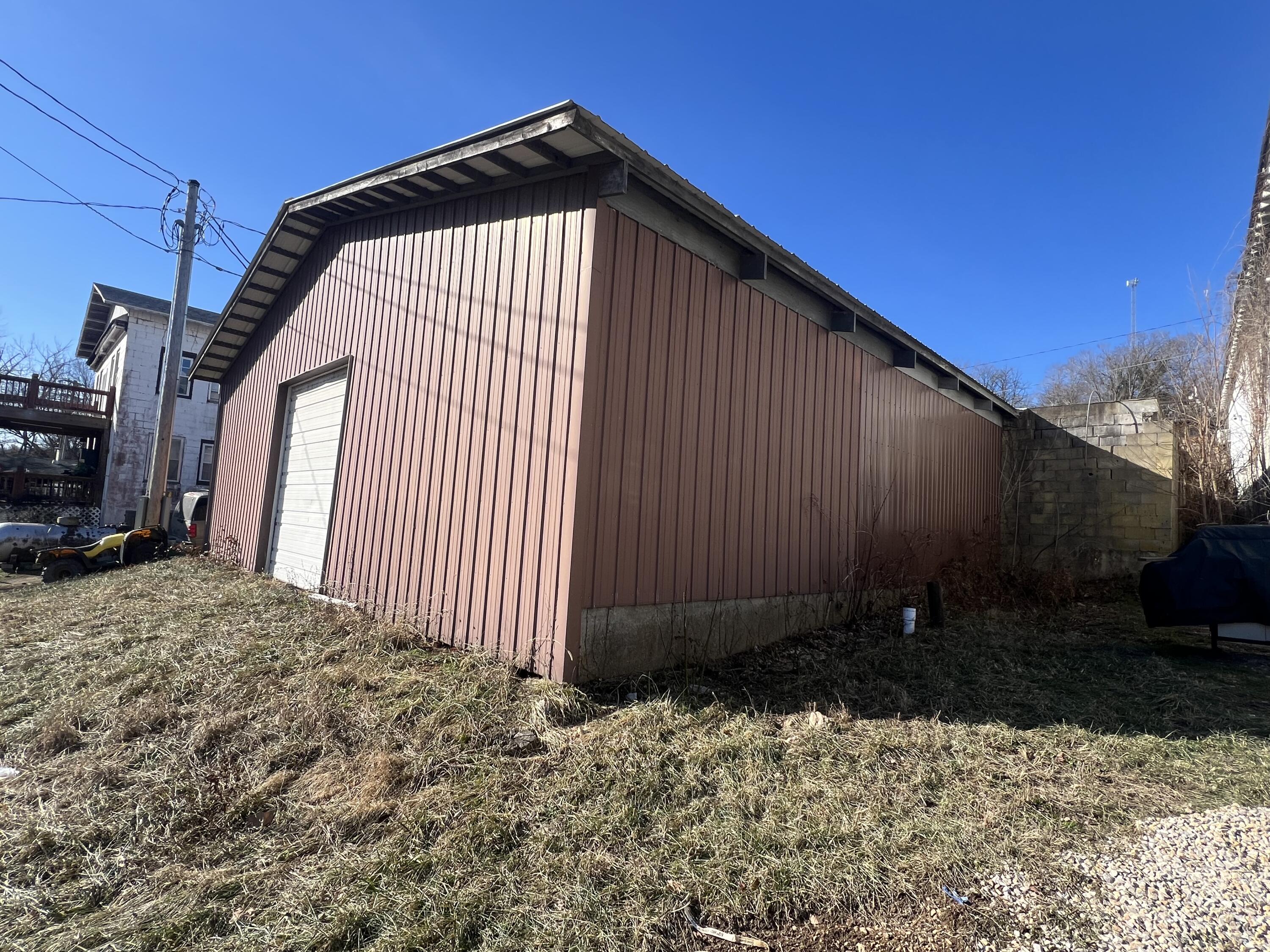 18454 Main Street Street Property Photo 4
