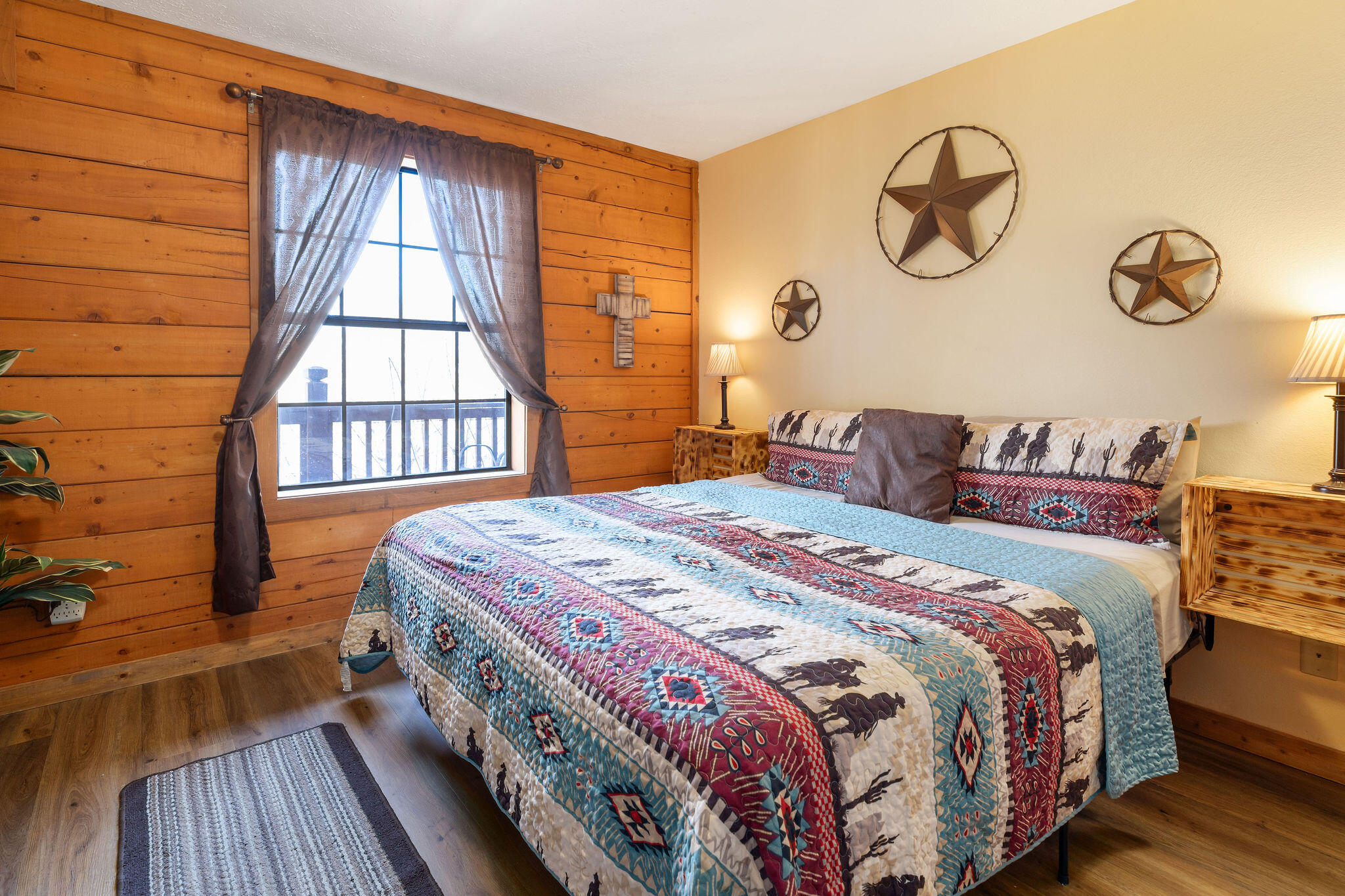 4 Cabin Court Property Photo 9