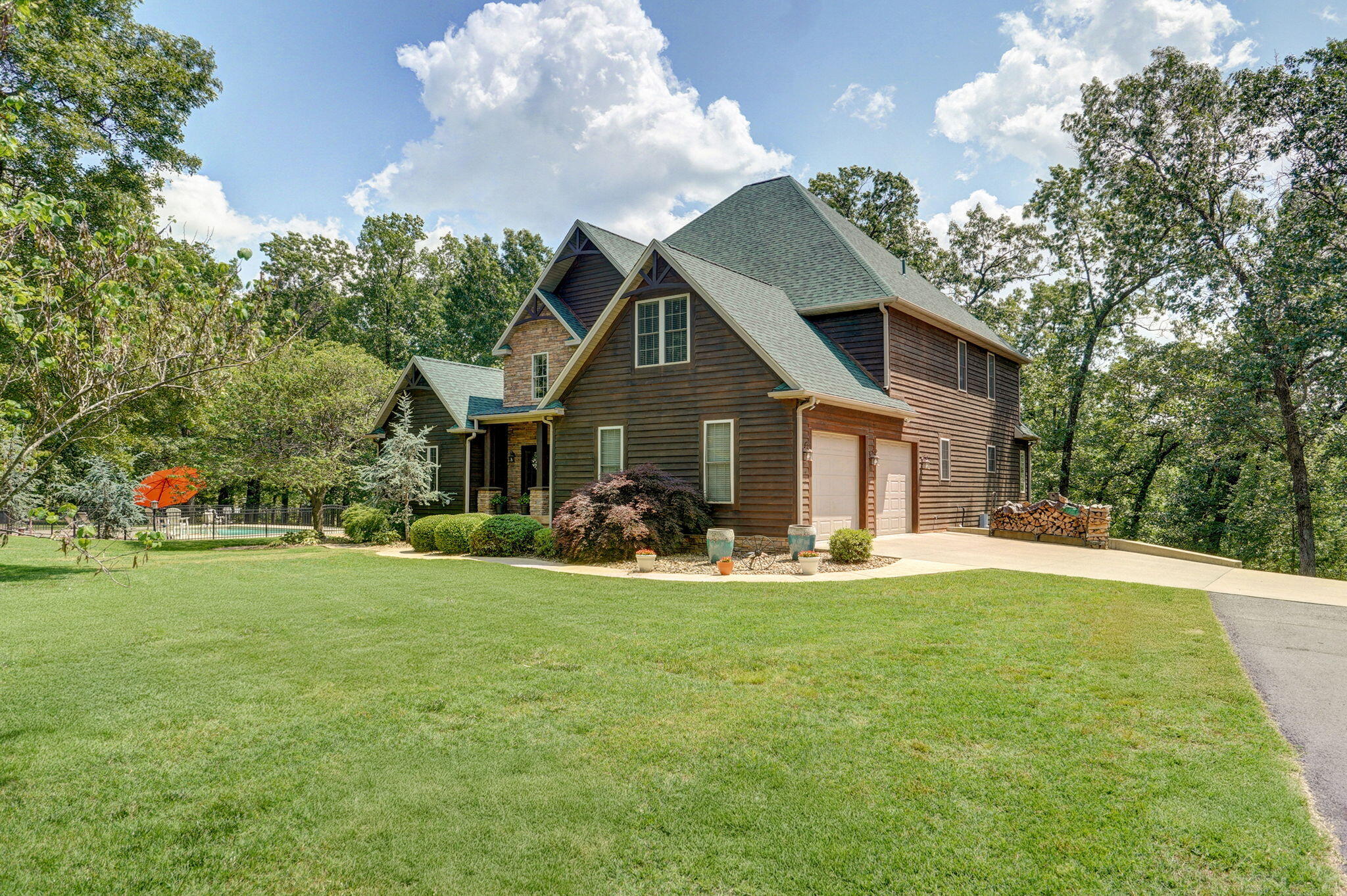 10350 Indian Ridge Lane Property Photo 8