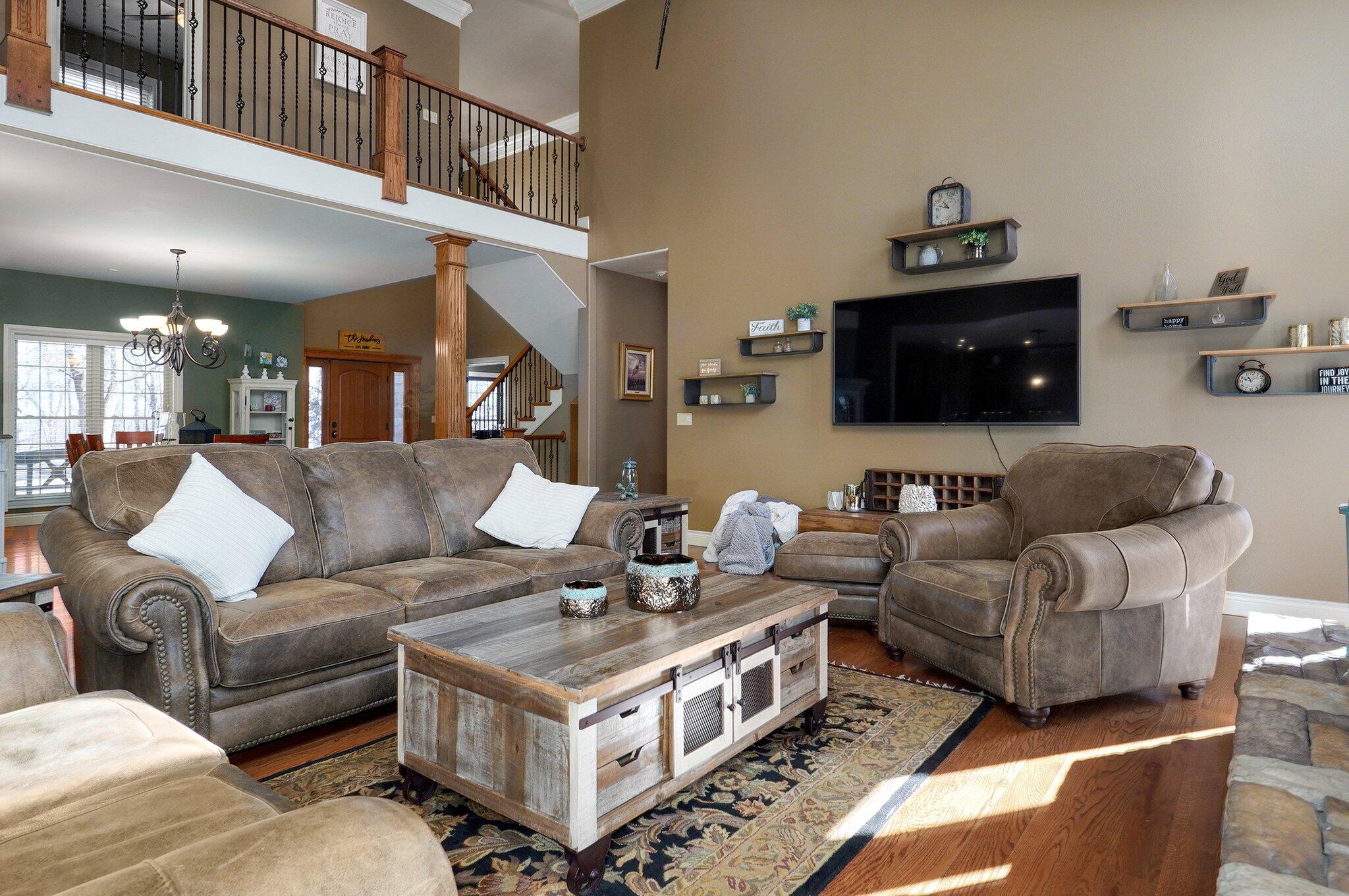 10350 Indian Ridge Lane Property Photo 20