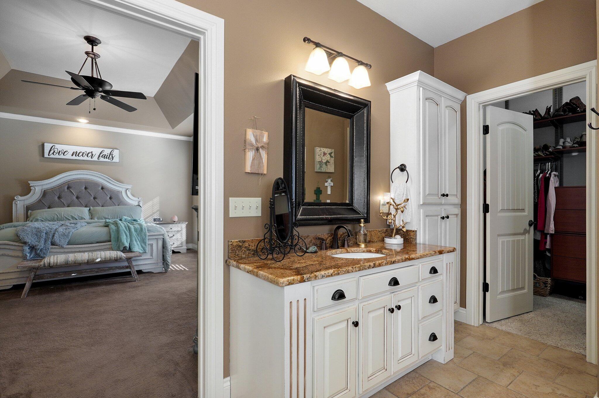 10350 Indian Ridge Lane Property Photo 36