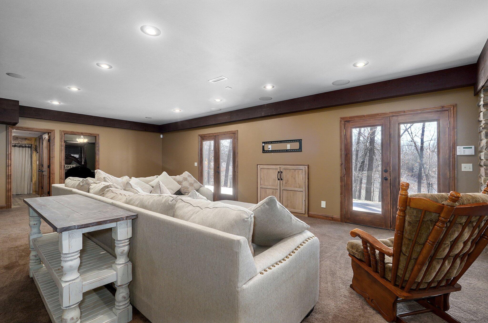 10350 Indian Ridge Lane Property Photo 52