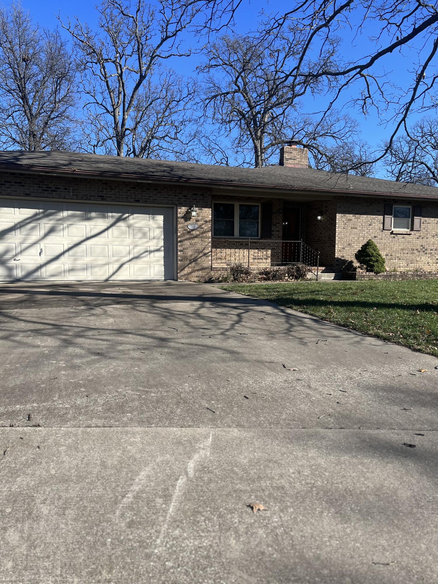 2801 Lincoln Avenue Property Photo 1