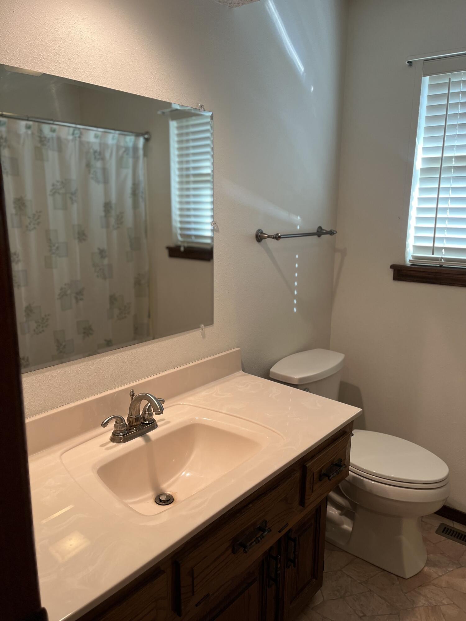 2801 Lincoln Avenue Property Photo 13