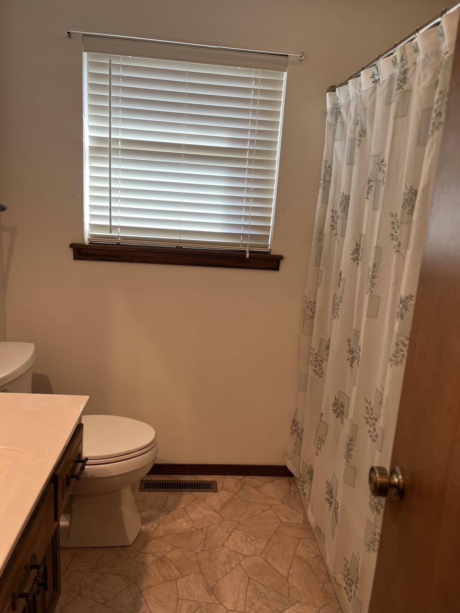 2801 Lincoln Avenue Property Photo 14