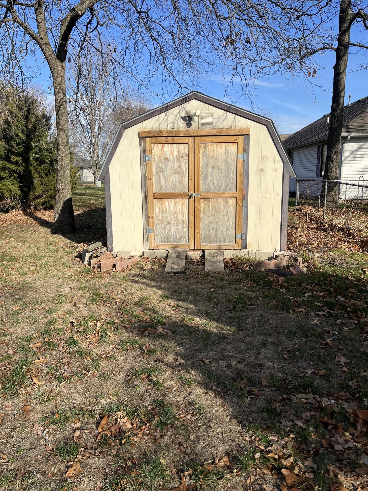 2801 Lincoln Avenue Property Photo 27
