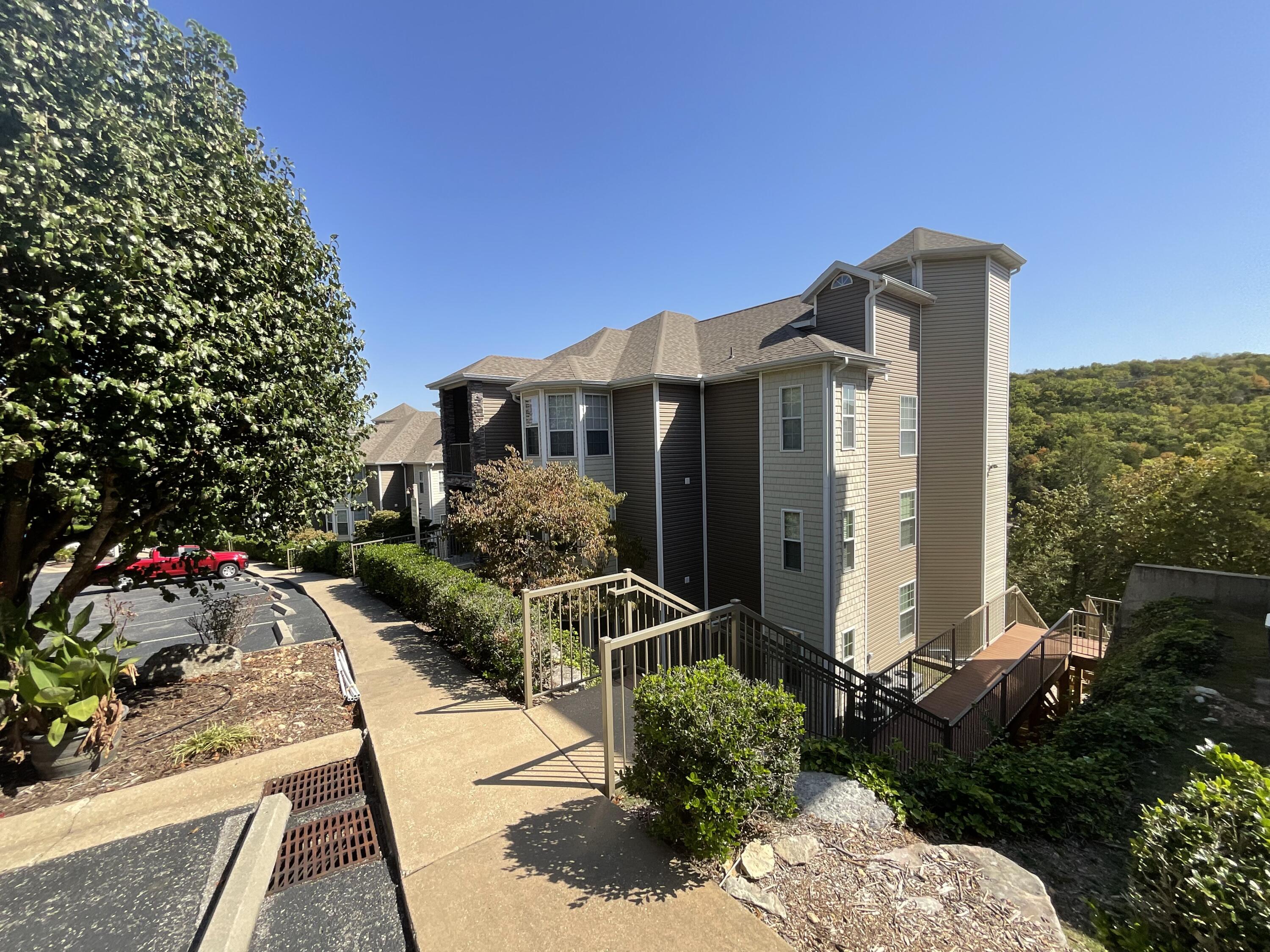 1301 Rocky Shore Terrace Property Photo 37