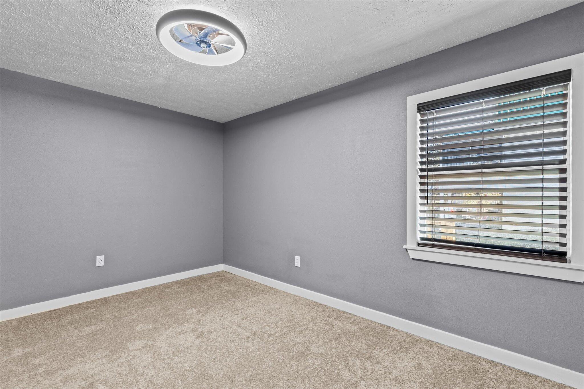 19636 Dogwood Drive Property Photo 16