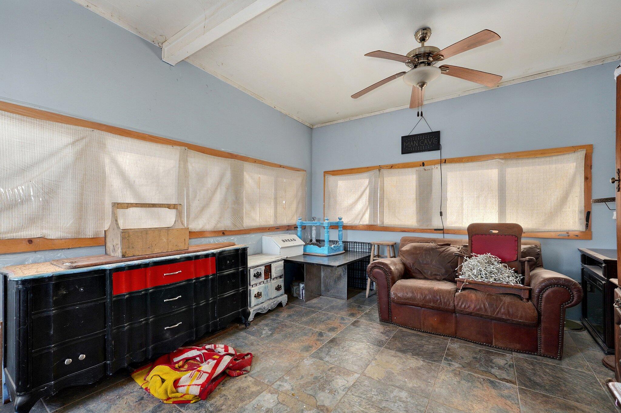 104 South Westview Drive Property Photo 13