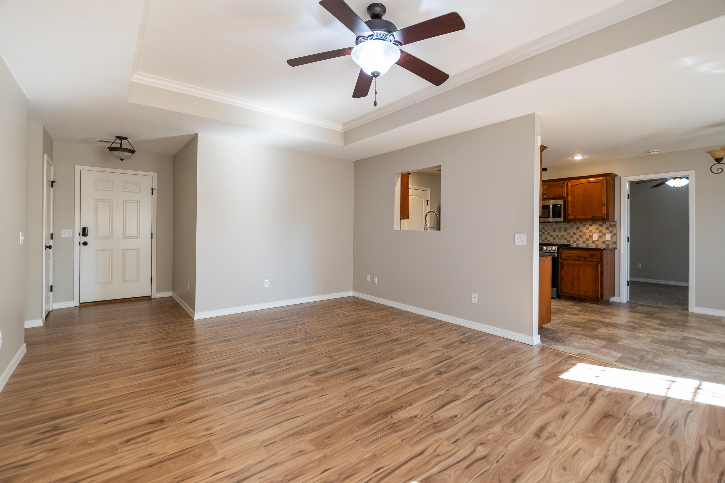 816 East Roubidoux Street Property Photo 13