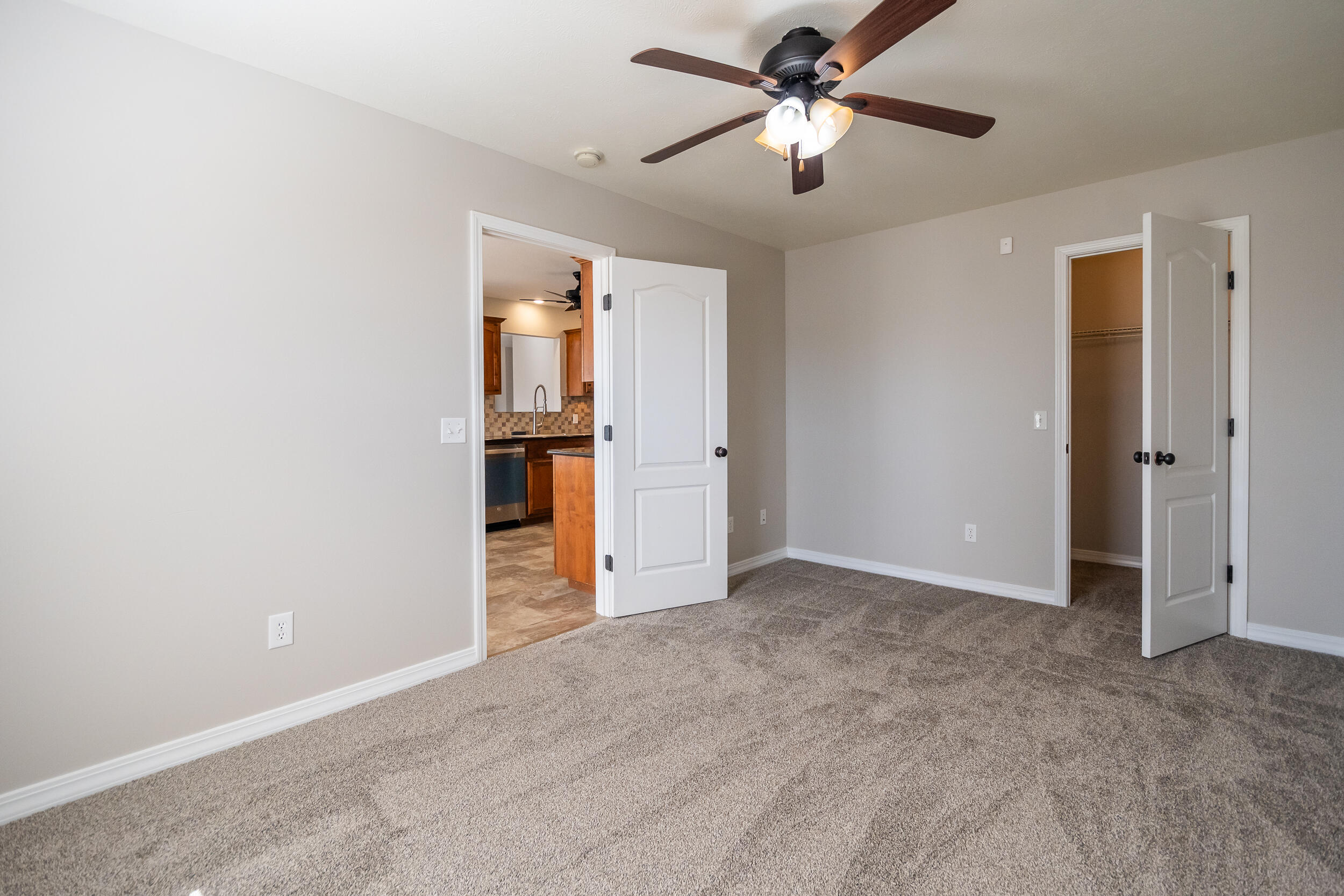 816 East Roubidoux Street Property Photo 30