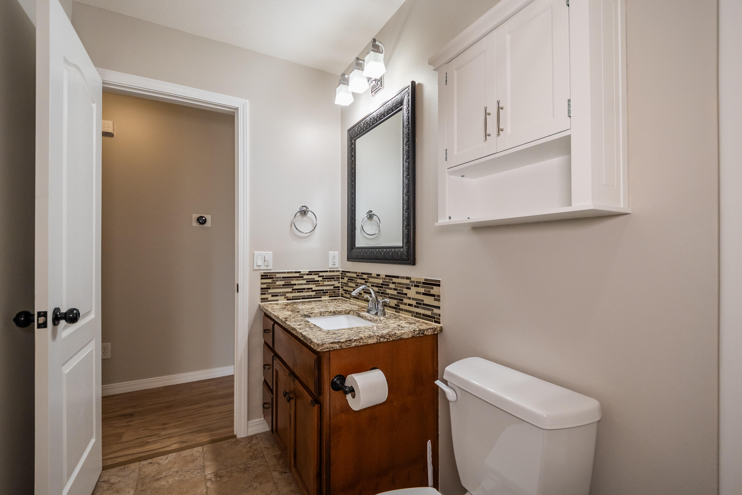 816 East Roubidoux Street Property Photo 37