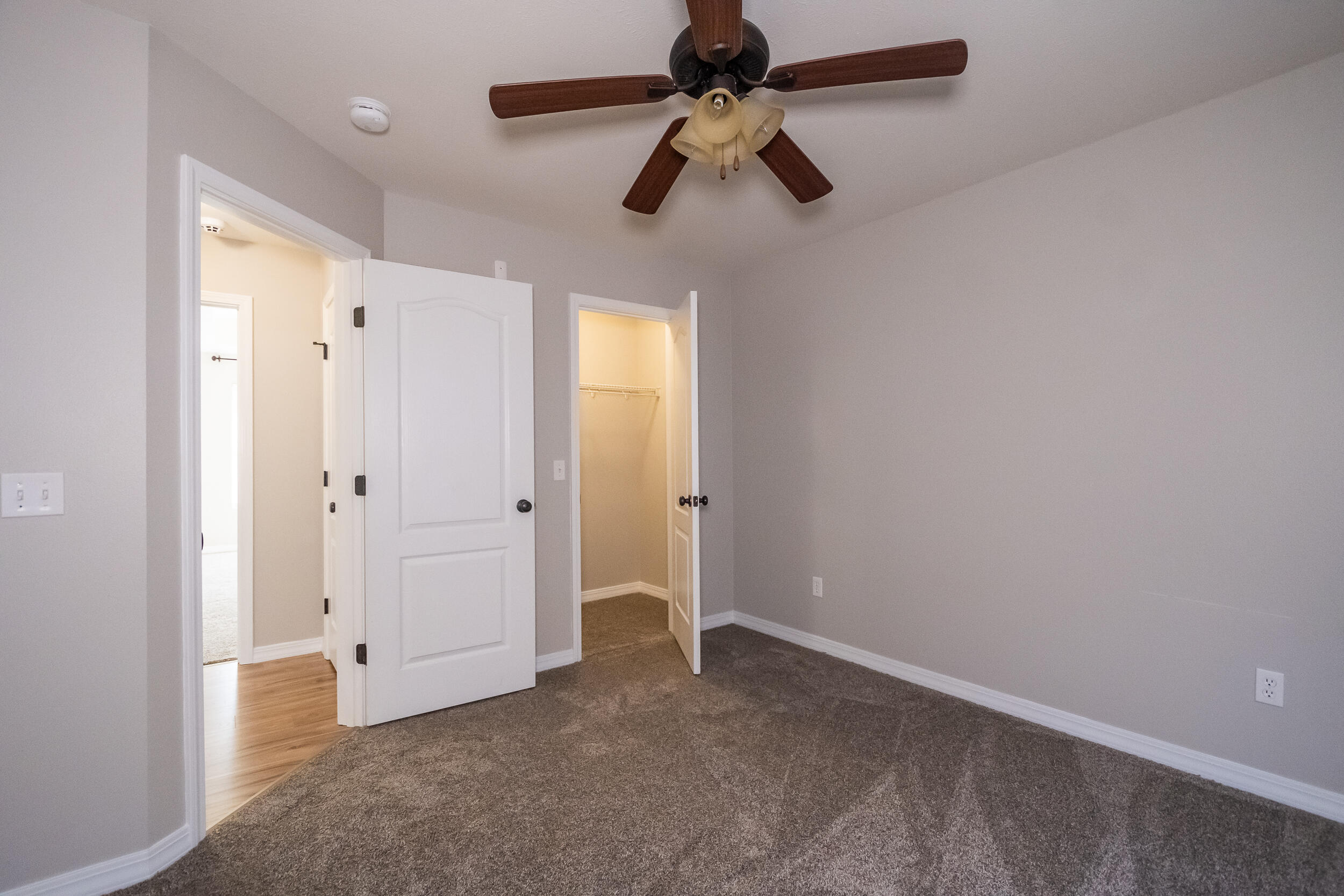 816 East Roubidoux Street Property Photo 43