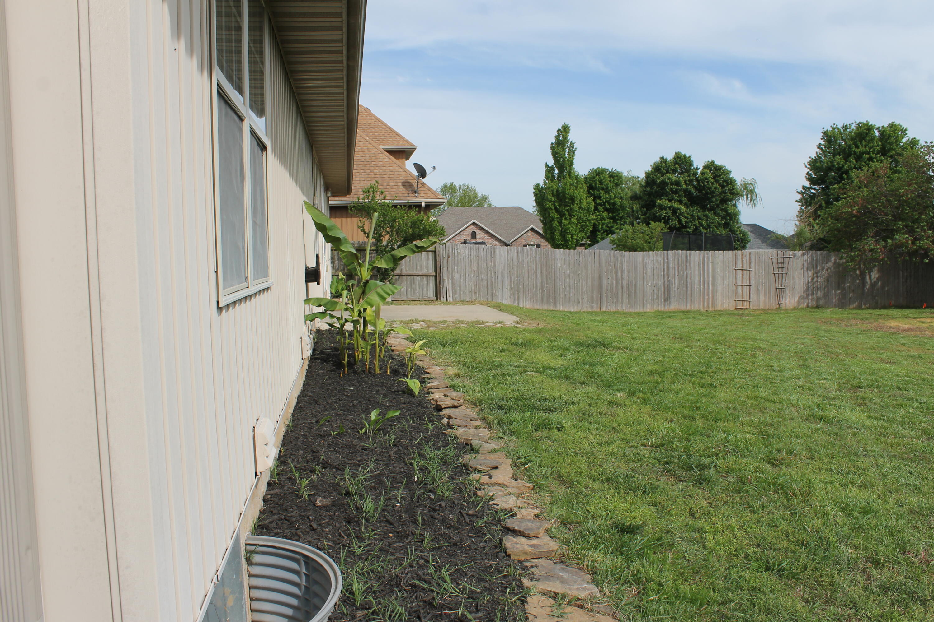 816 East Roubidoux Street Property Photo 62