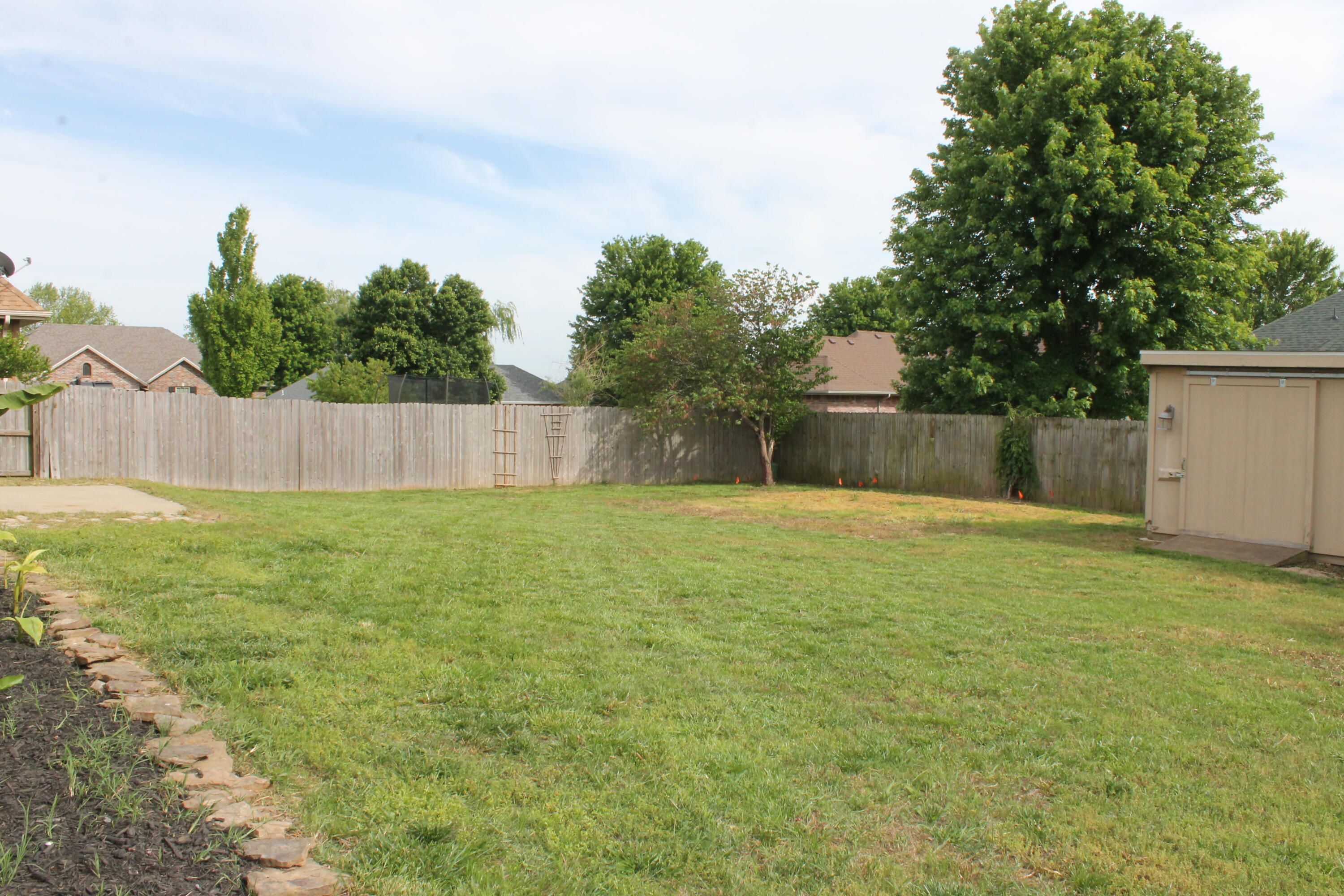 816 East Roubidoux Street Property Photo 63