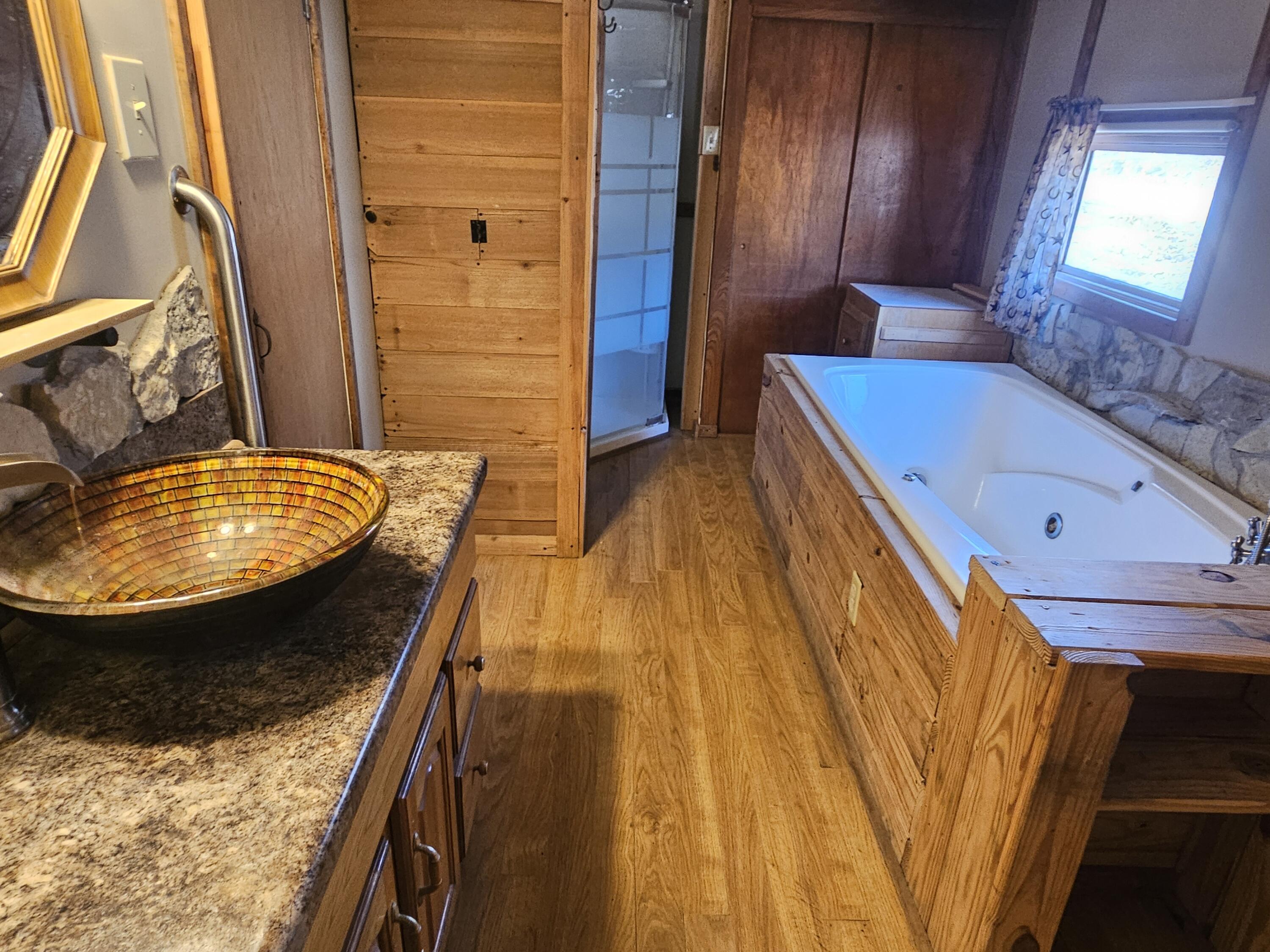 23318 Lindley Cove Drive Property Photo 13