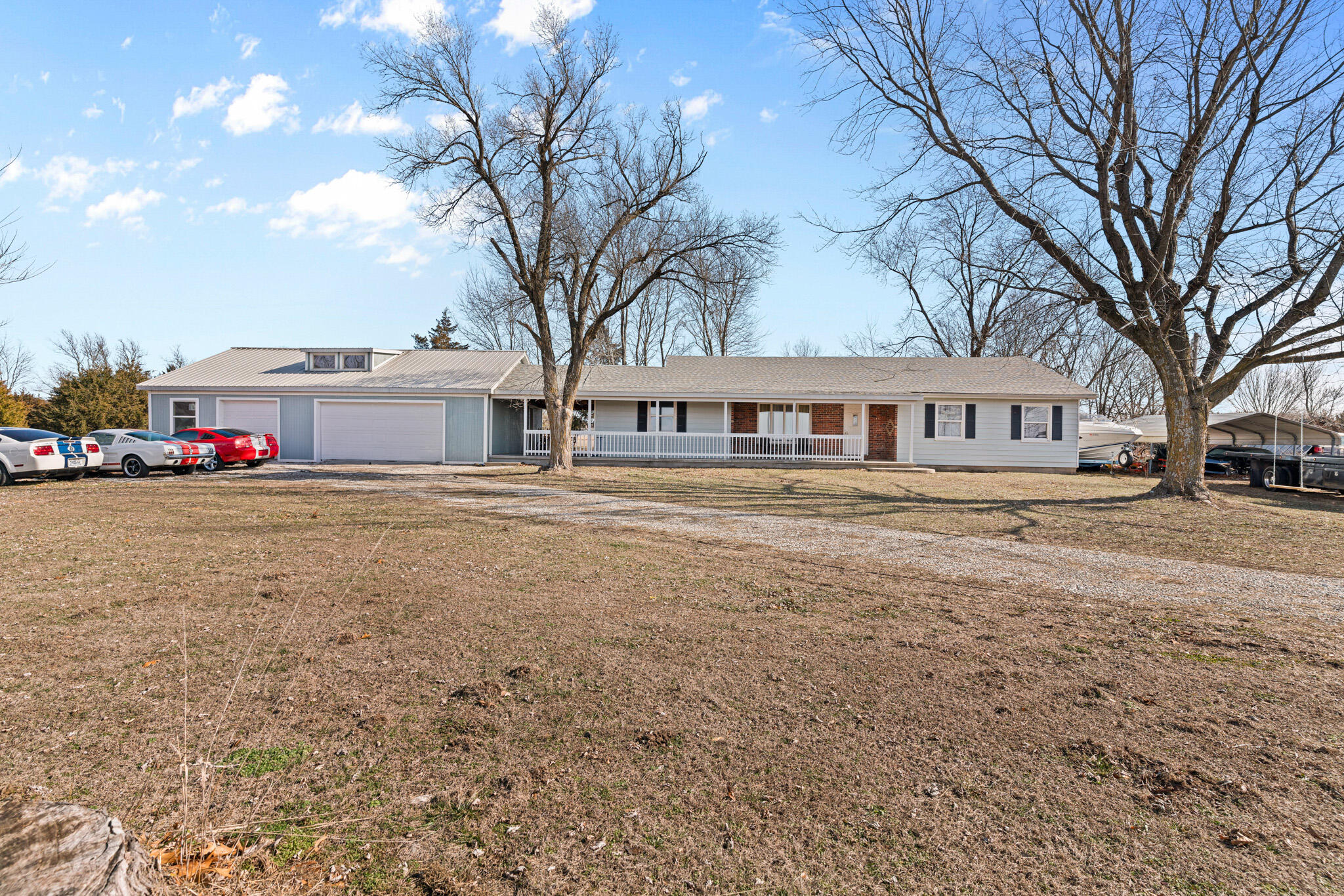 1668 North Farm Road 71 Property Photo