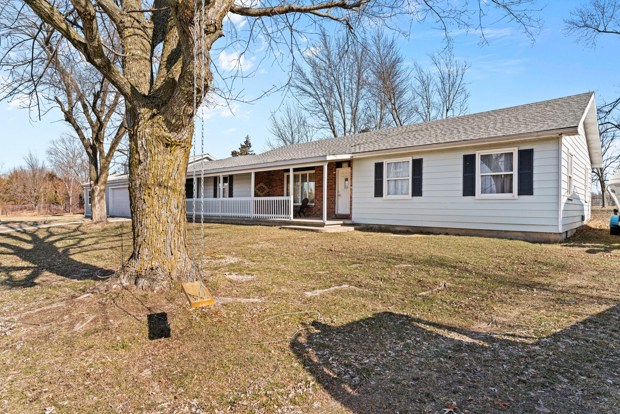 1668 North Farm Road 71 Property Photo 5