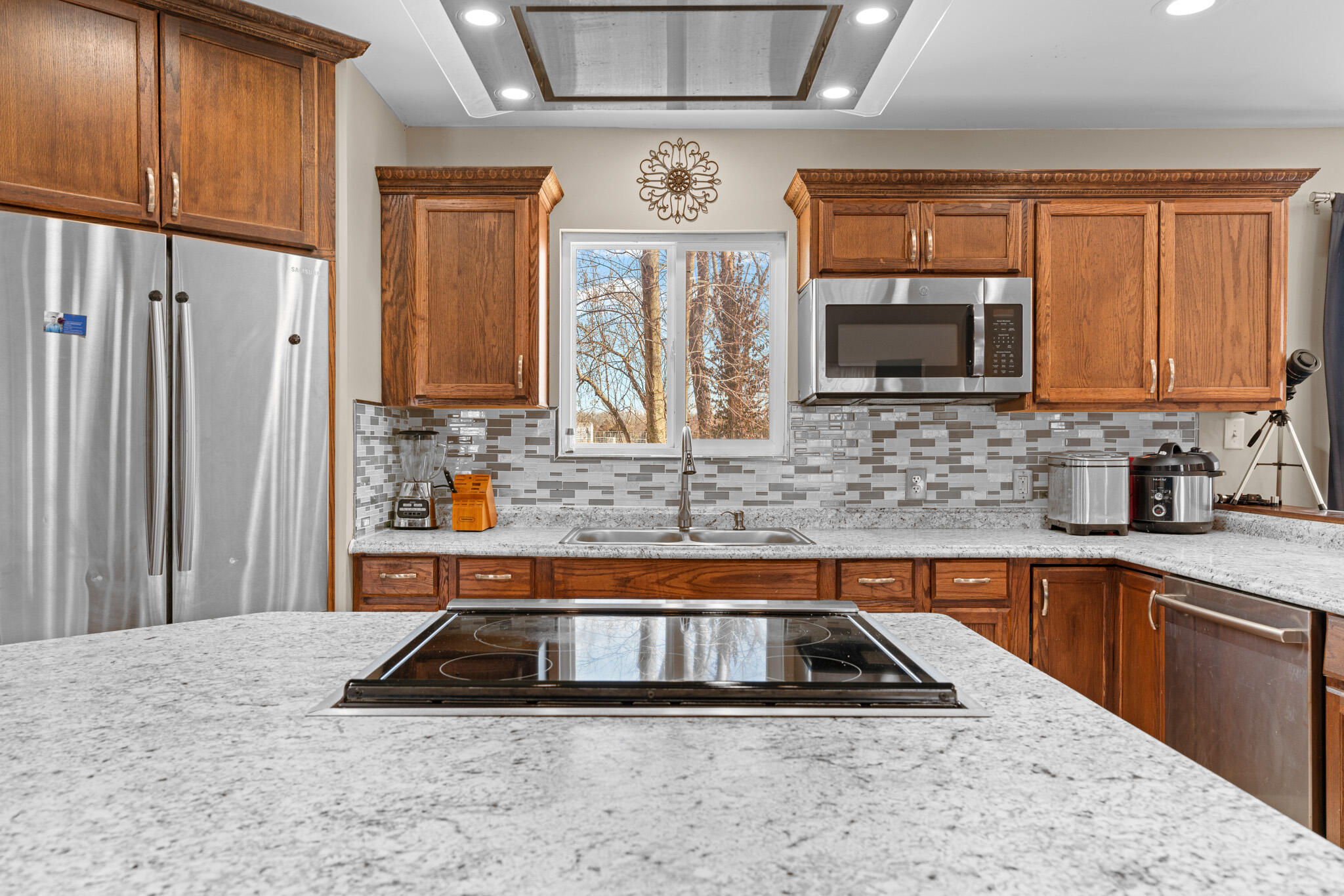 1668 North Farm Road 71 Property Photo 16