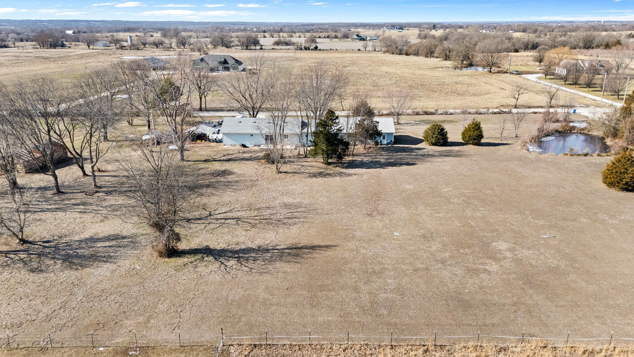 1668 & 000 North Farm Road 71 Property Photo 36