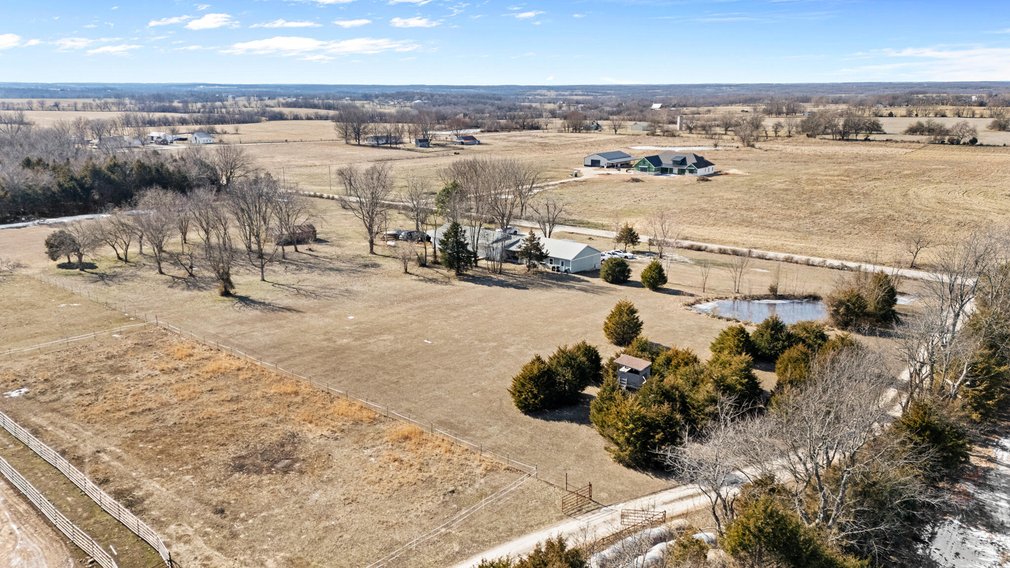 1668 & 000 North Farm Road 71 Property Photo 41