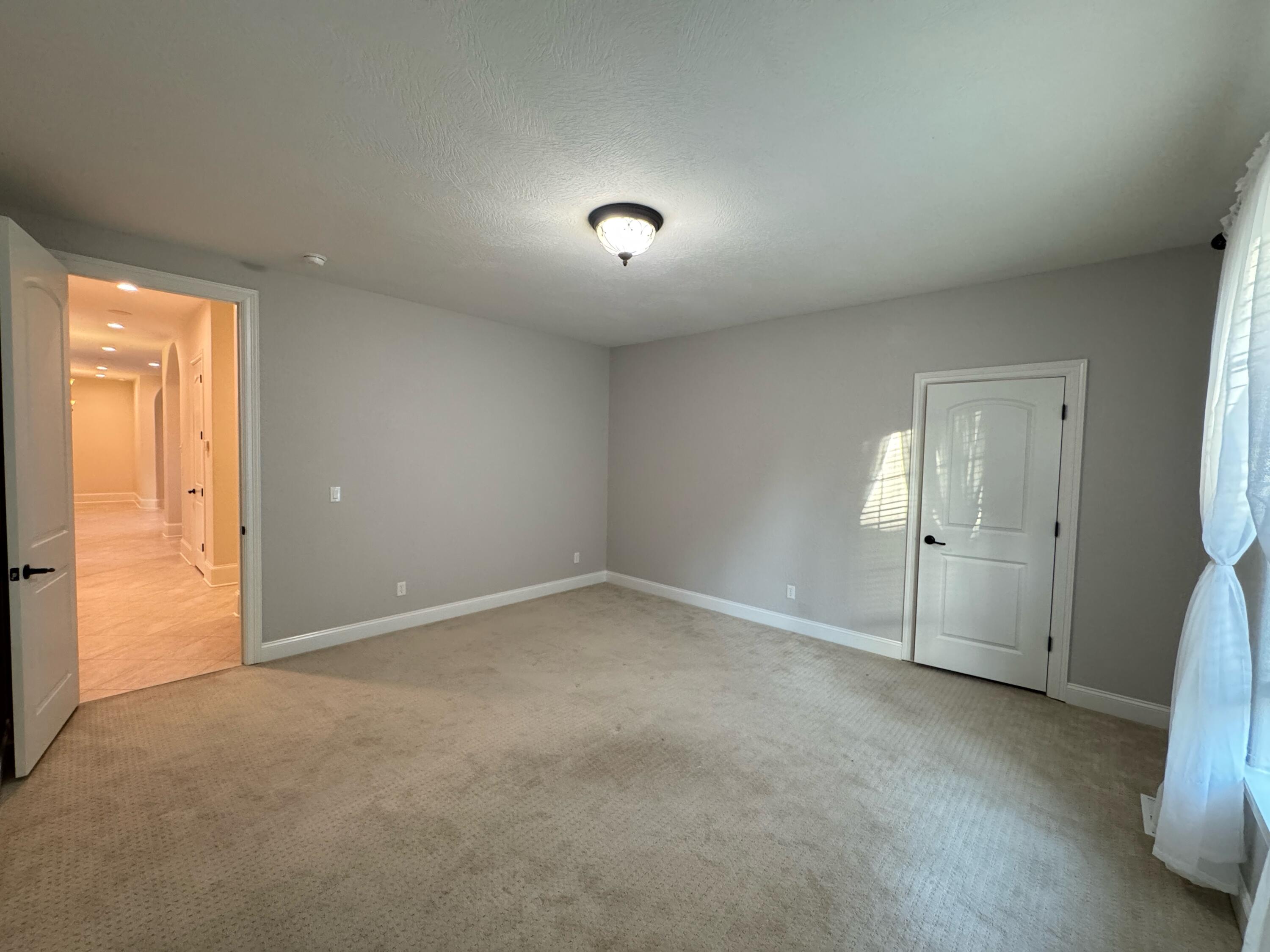 8304 Rolling Hills Dr Drive Property Photo 25
