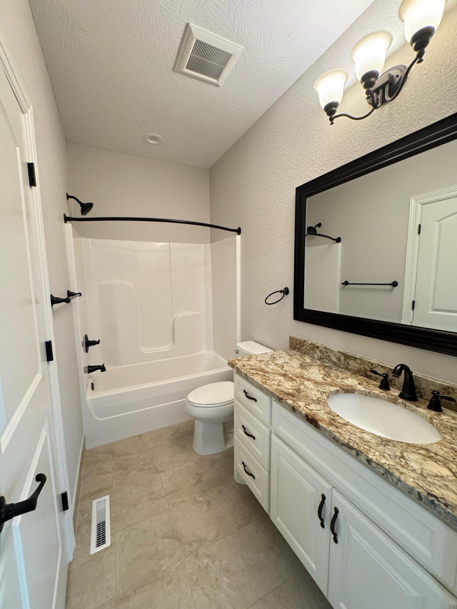 8304 Rolling Hills Dr Drive Property Photo 27
