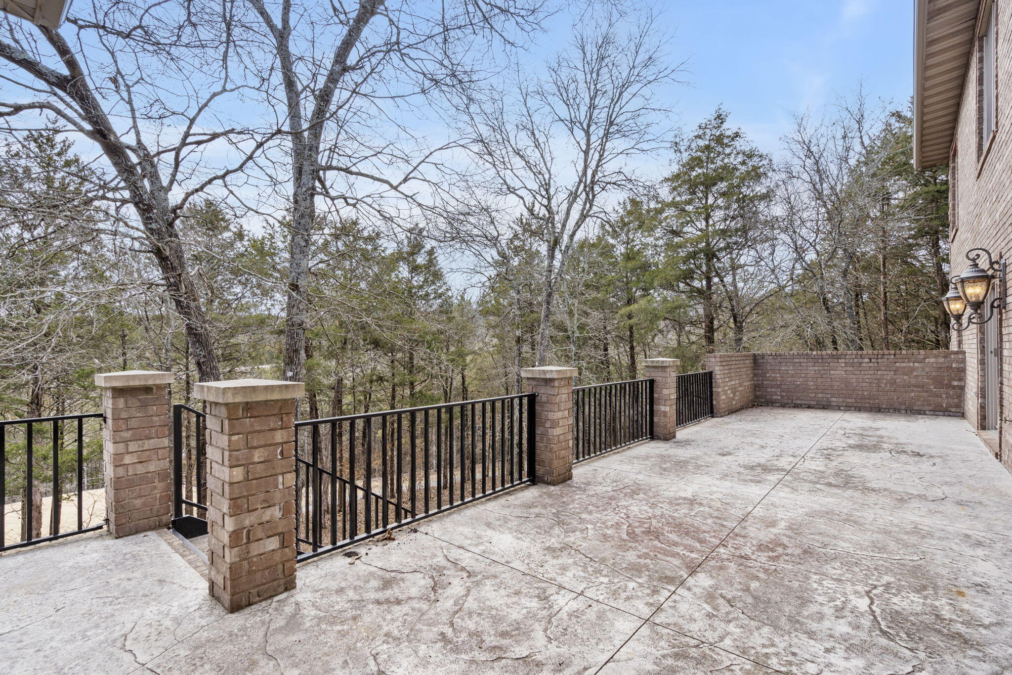1013 Silvercrest Place Property Photo 37