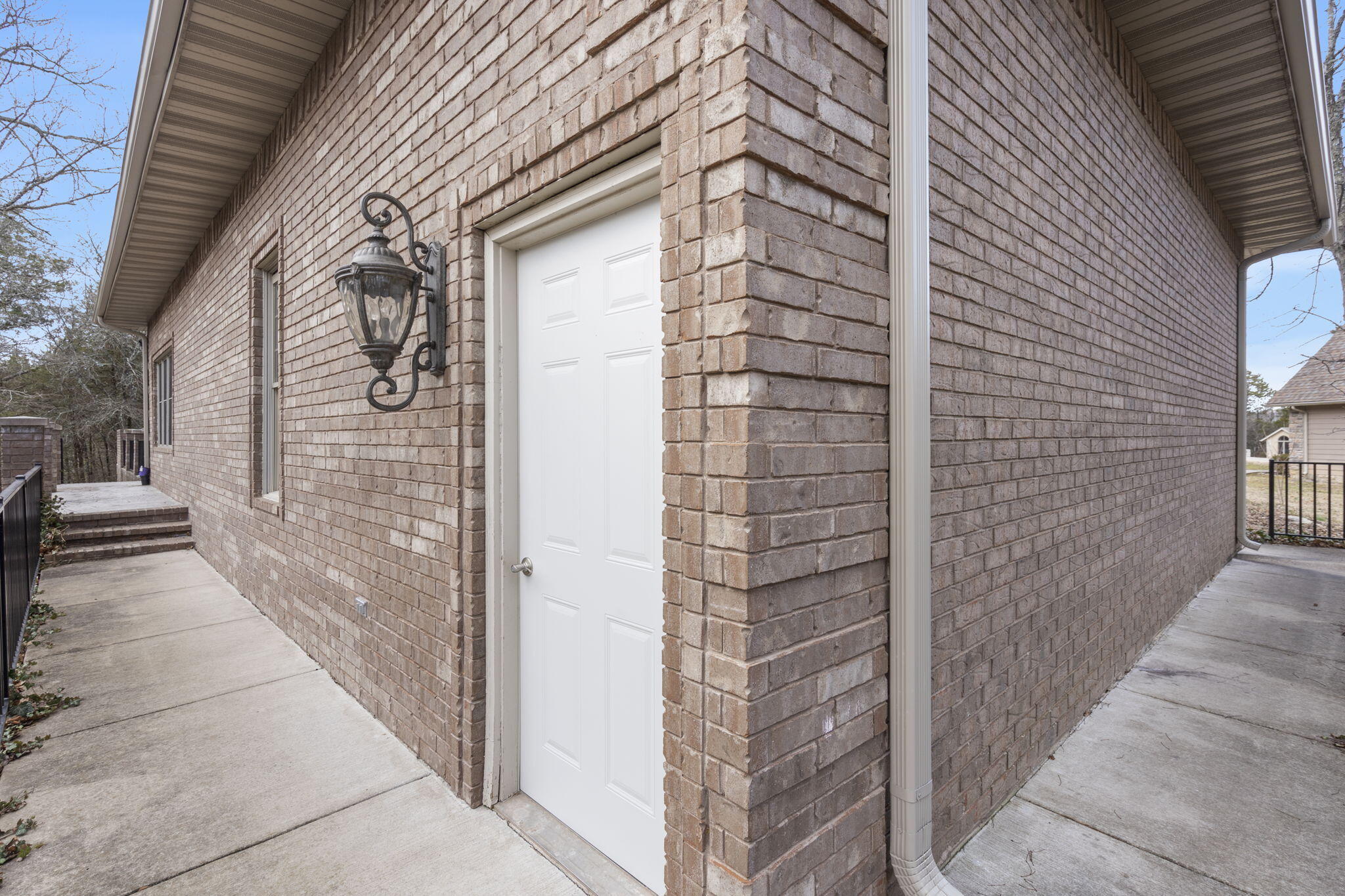 1013 Silvercrest Place Property Photo 38