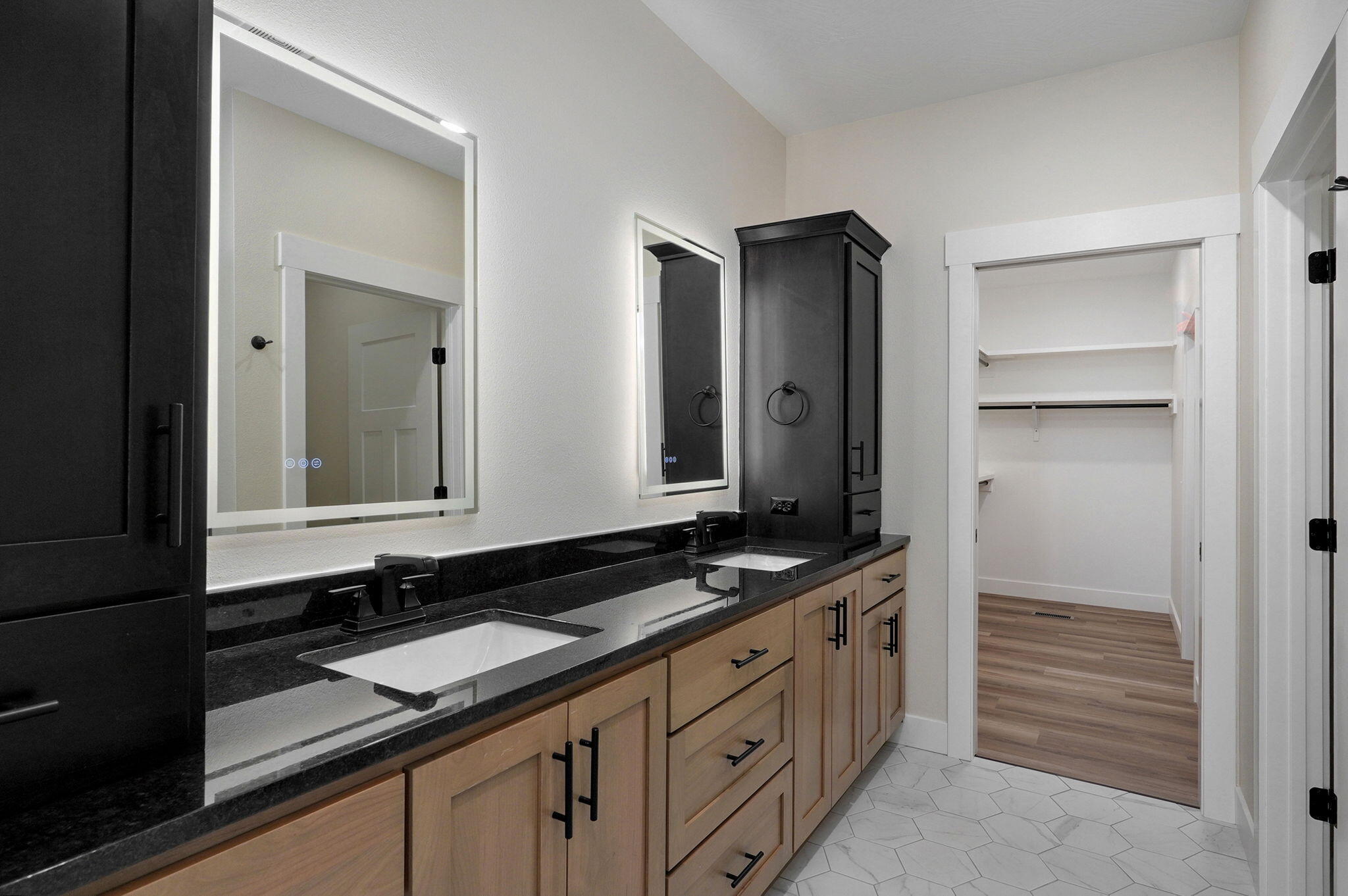 1797 East Cobblestone Drive Property Photo 25