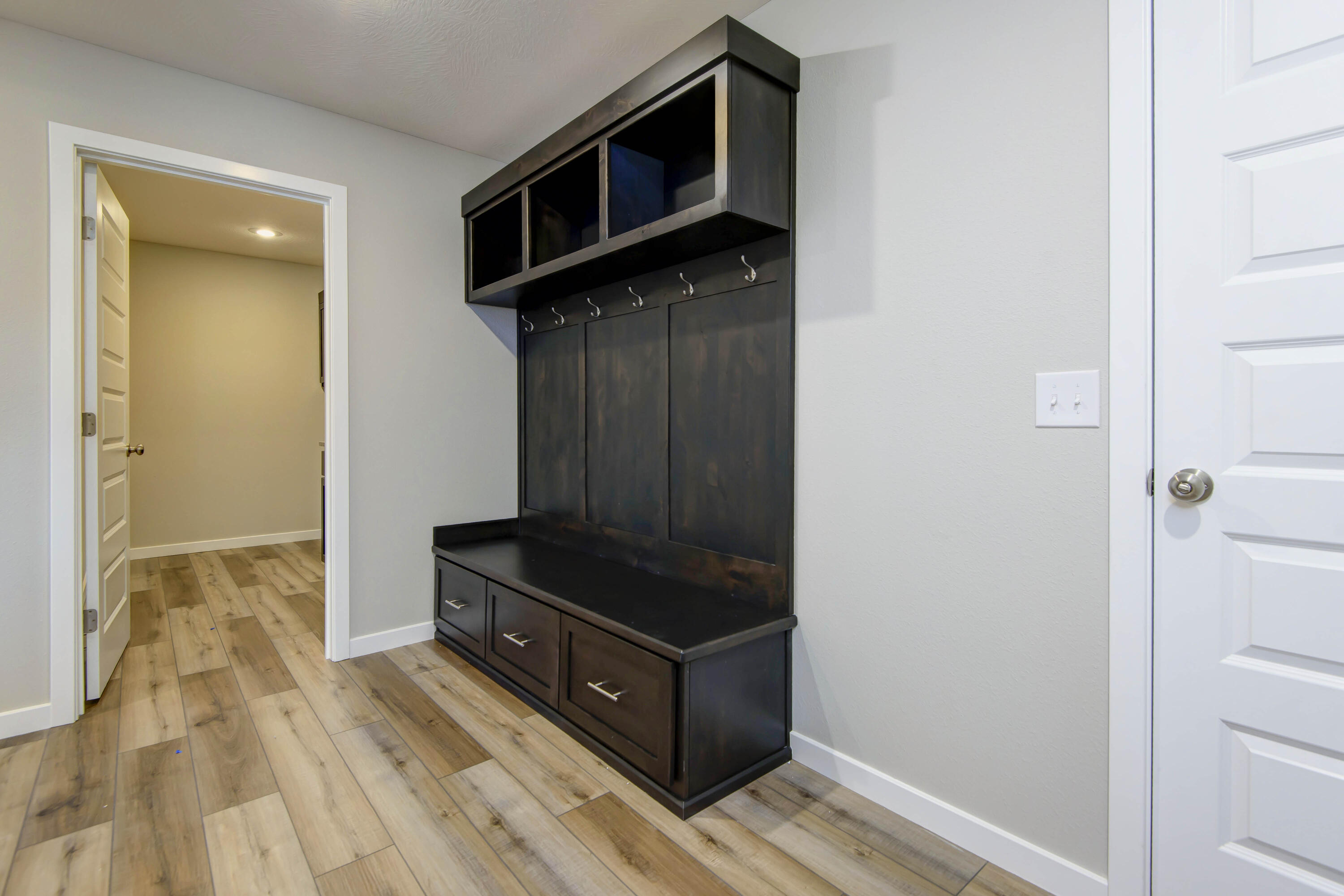 827 South Ridgemont Drive Property Photo 12