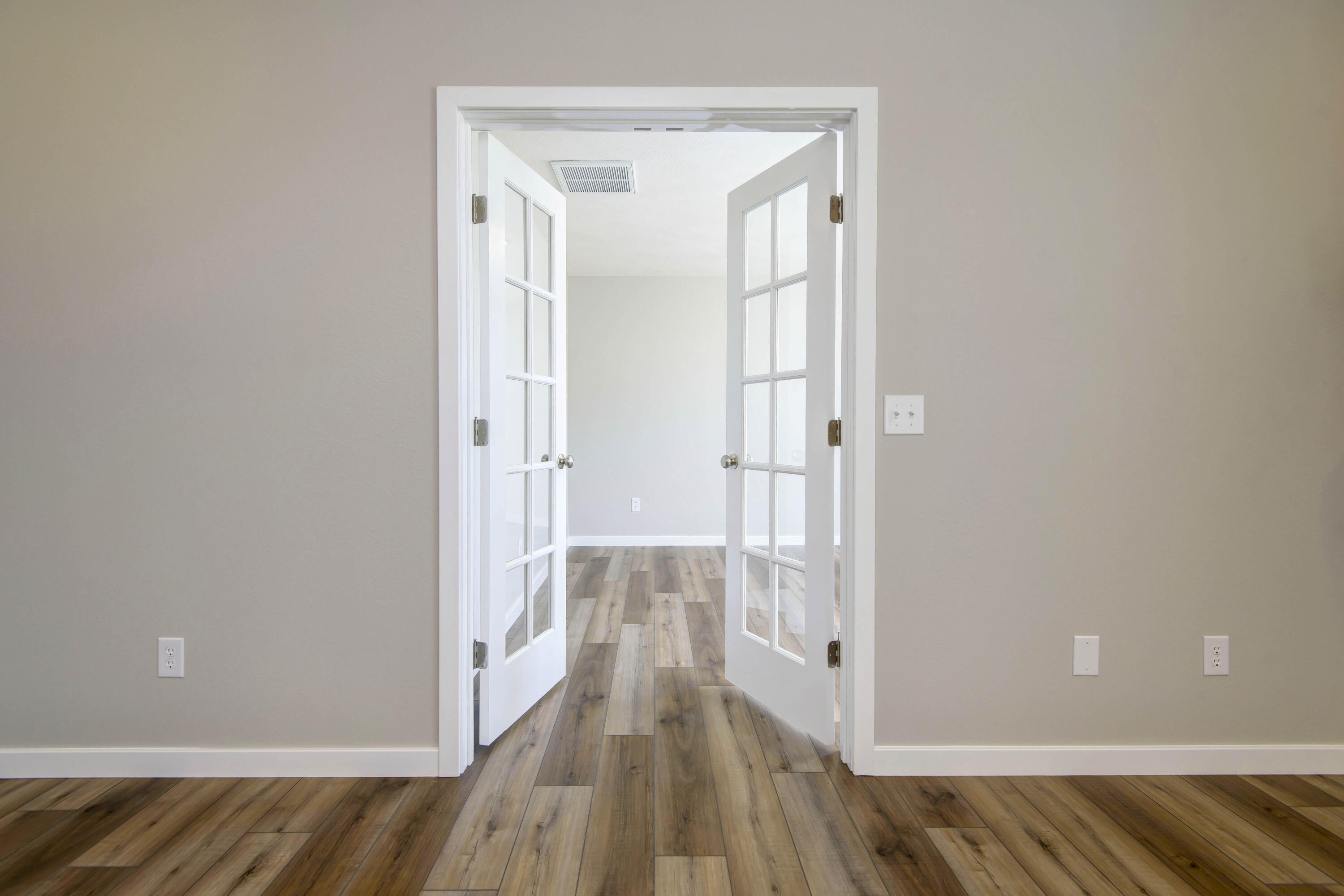 827 South Ridgemont Drive Property Photo 19