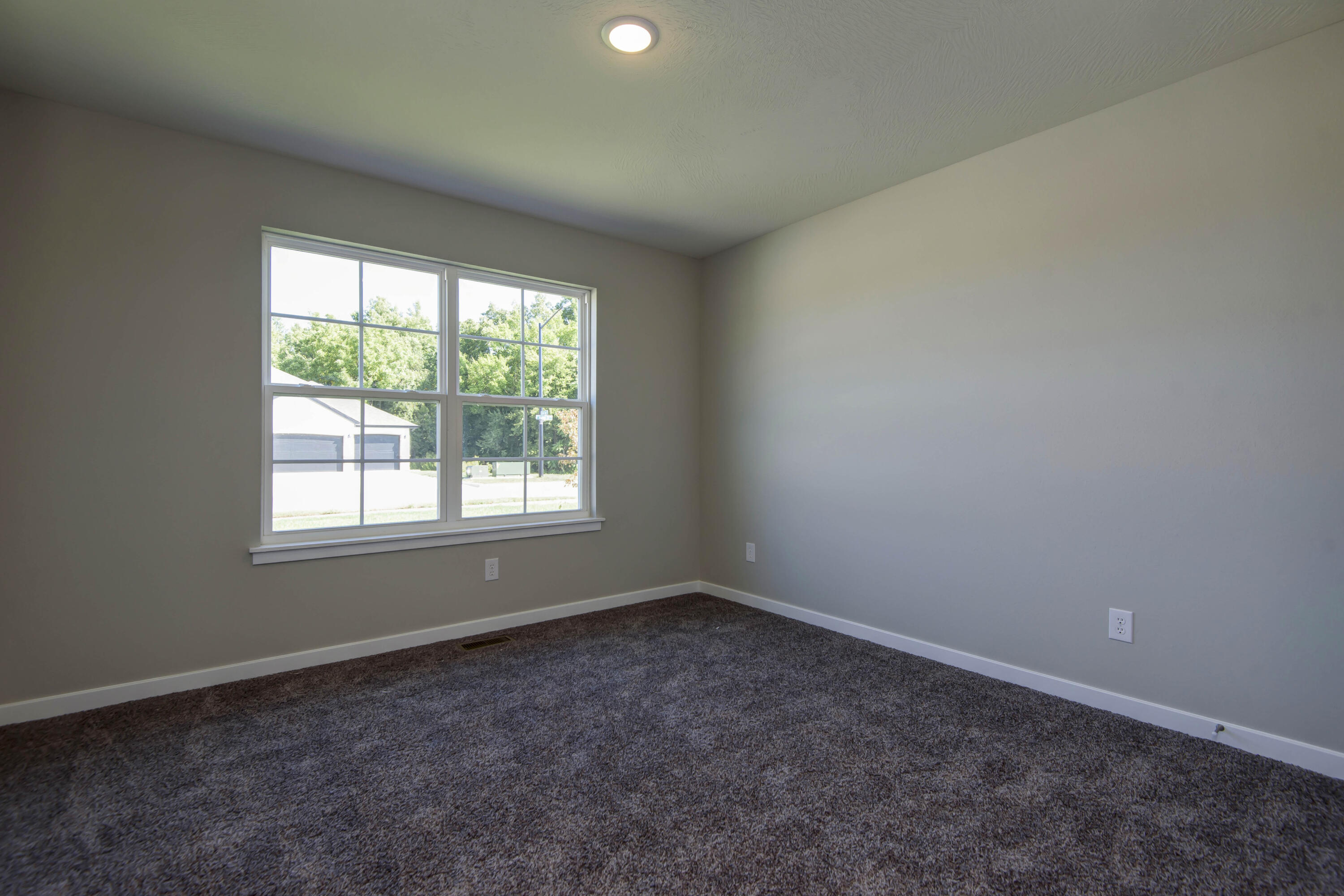 827 South Ridgemont Drive Property Photo 24