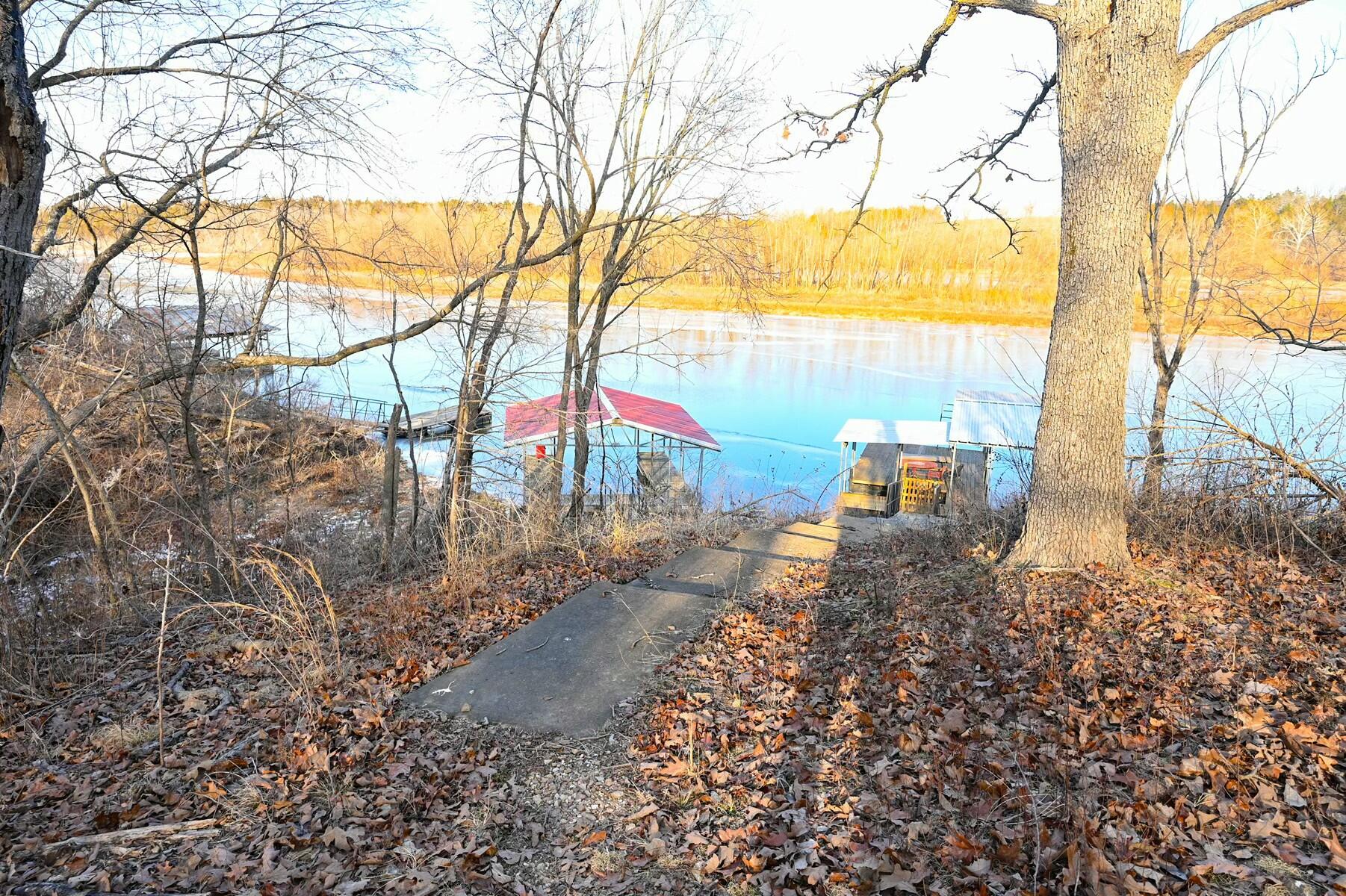 Tbd Lakeview Drive Property Photo 8