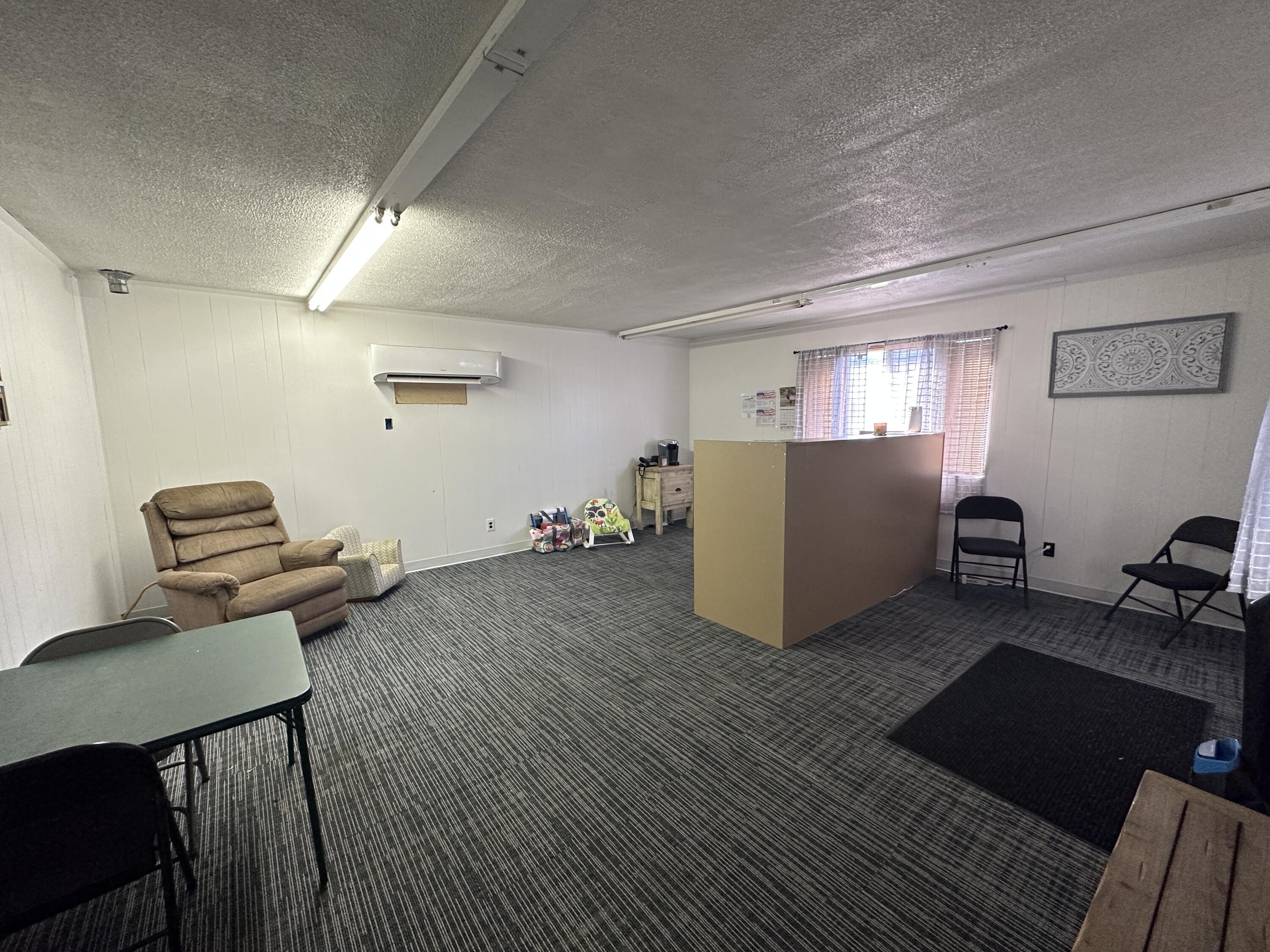 103 West 16th Street Property Photo 3