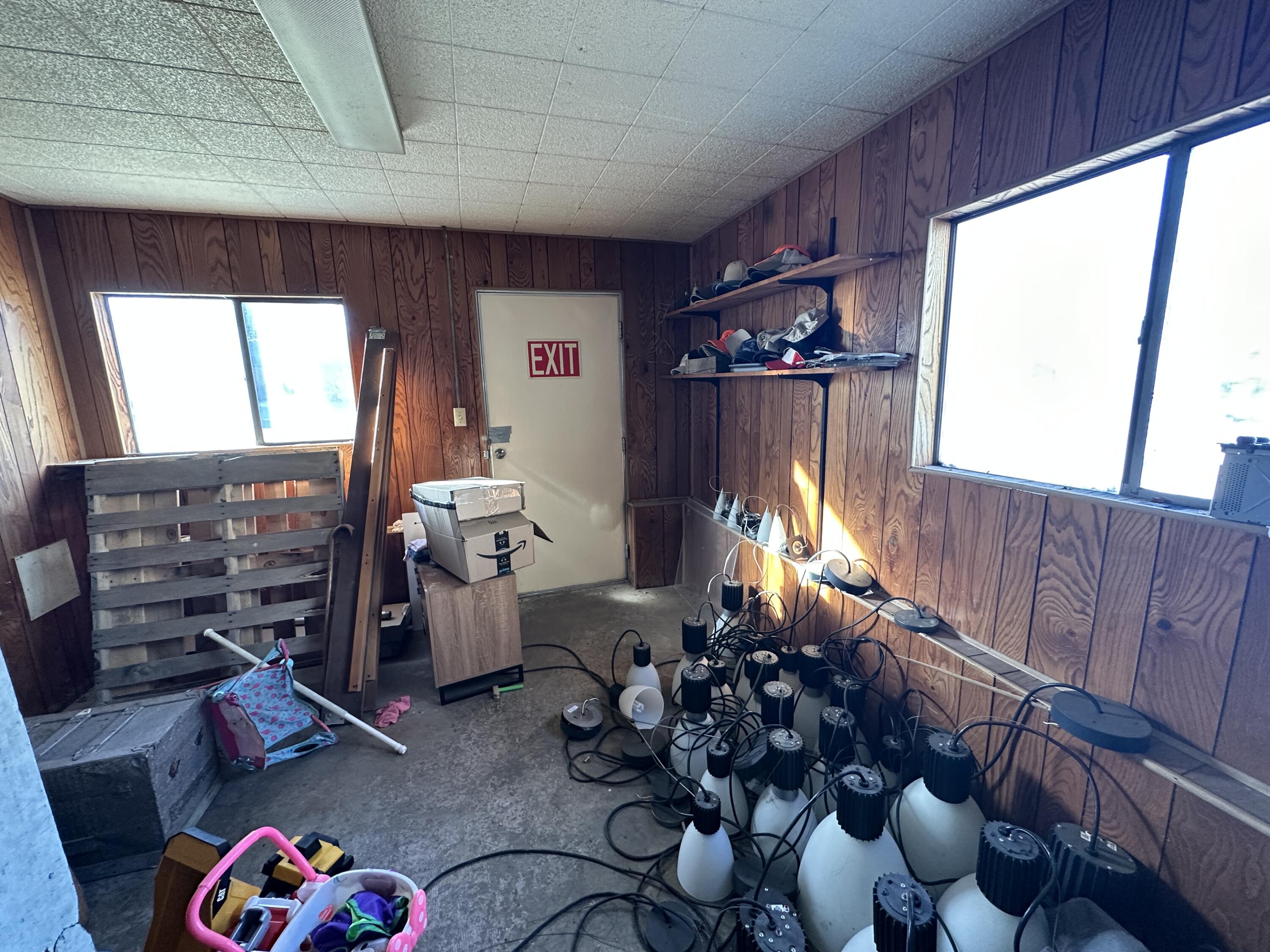 103 West 16th Street Property Photo 18