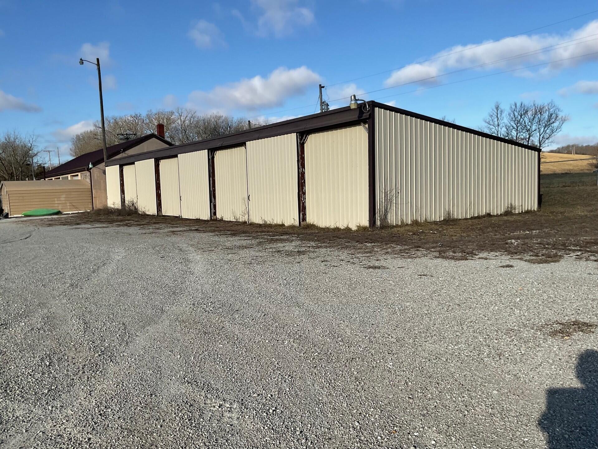 2066 Highway 5 North Property Photo 25
