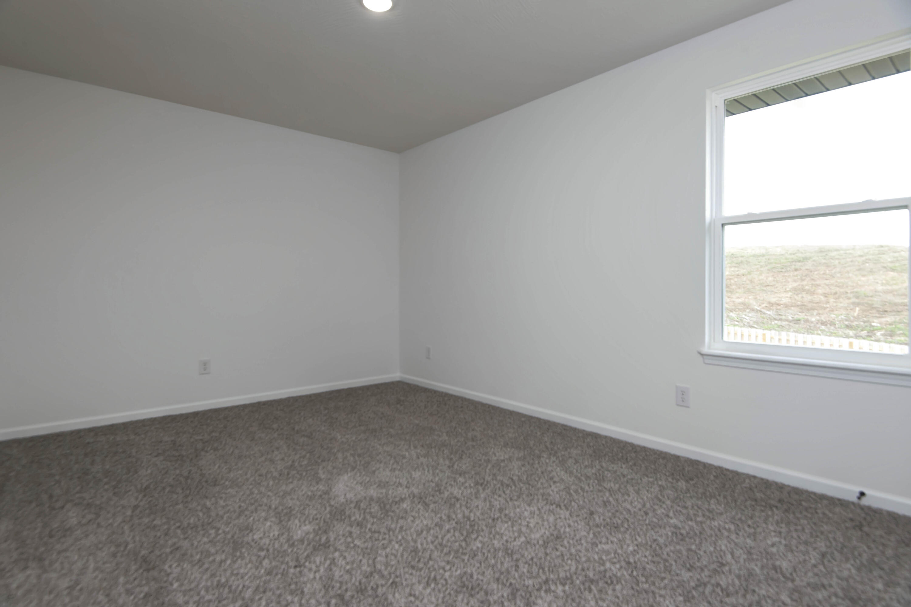 898 East Virginia Lane Property Photo 19