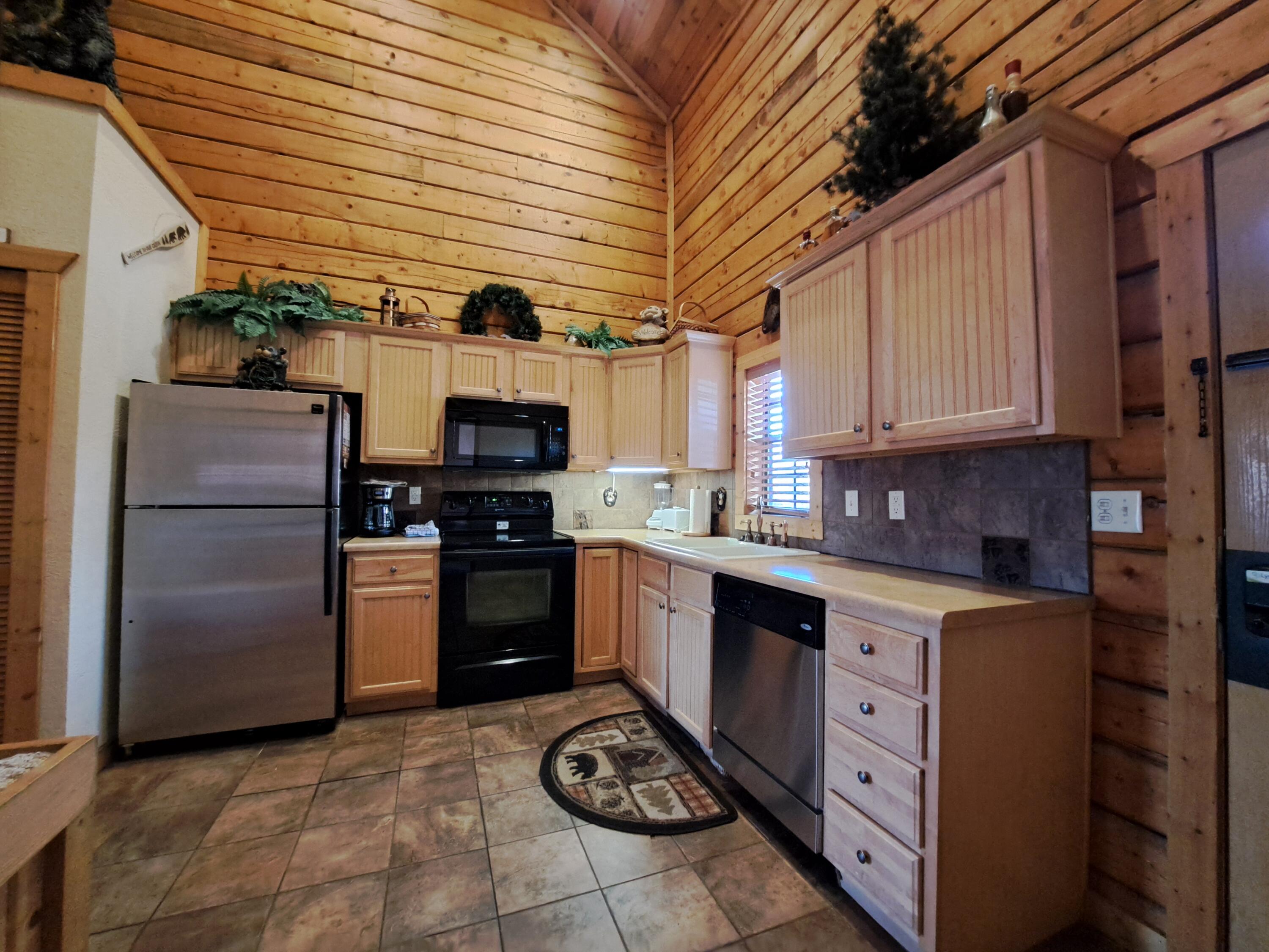 316 Summer Drive Property Photo 15