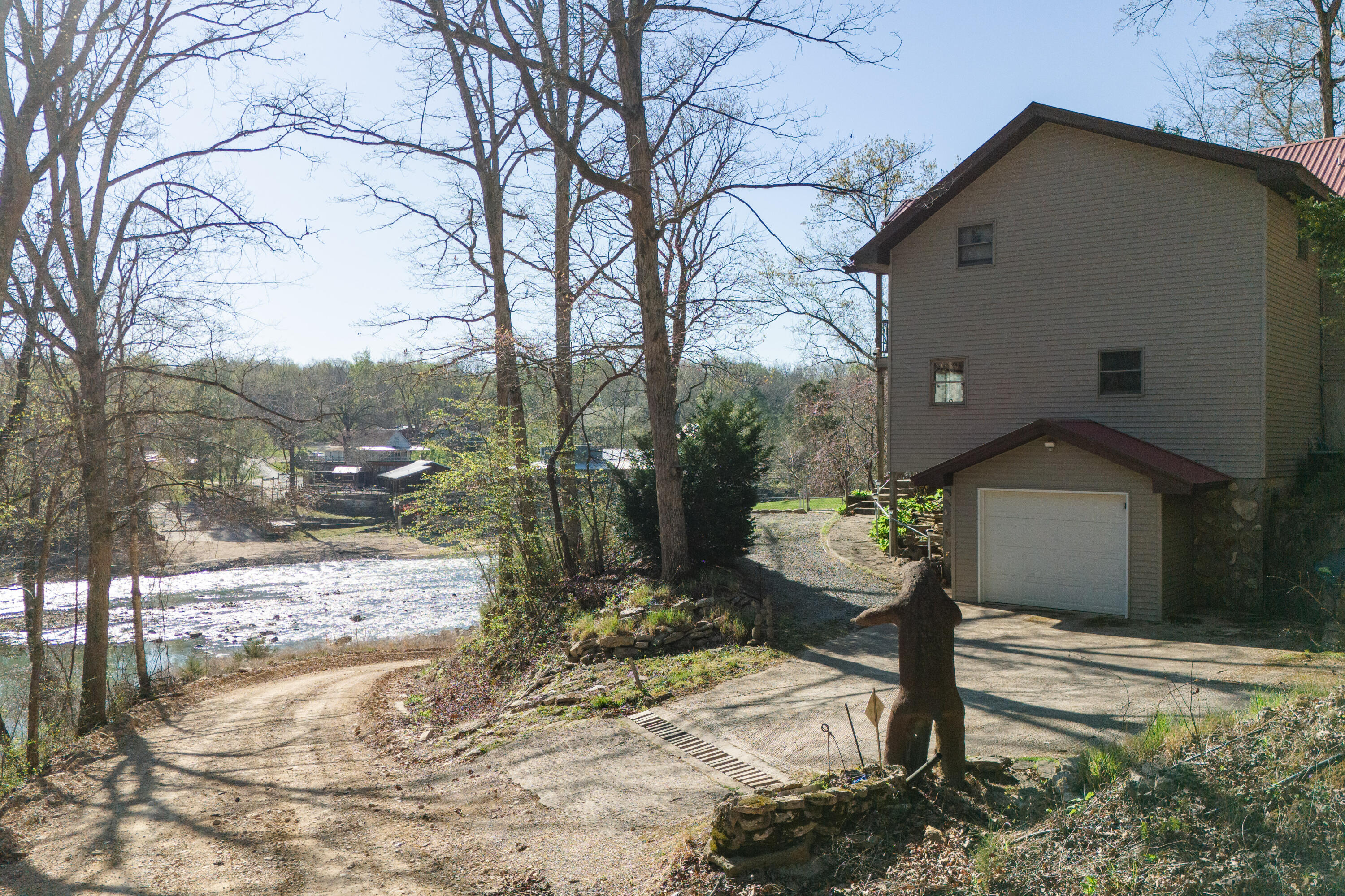 948 County Road 318 Property Photo 39