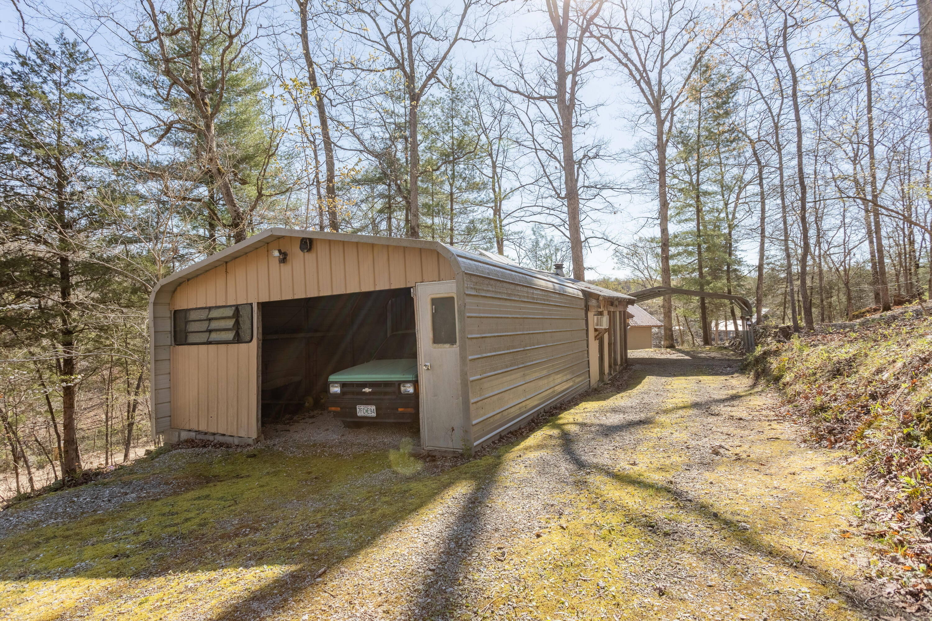948 County Road 318 Property Photo 47