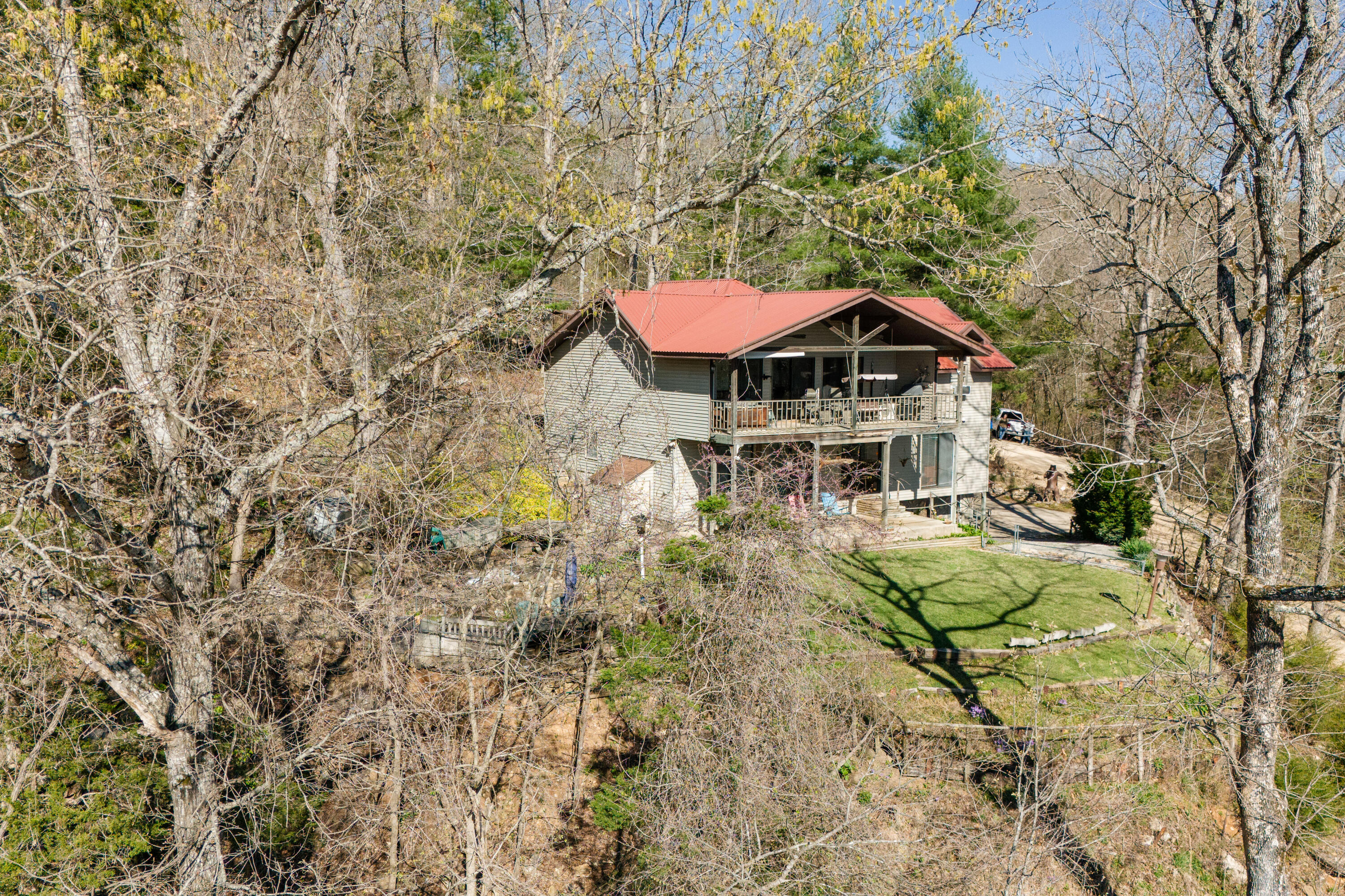 948 County Road 318 Property Photo 52