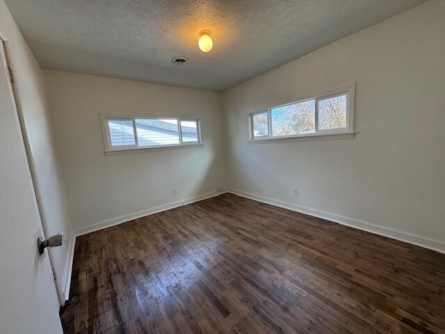 722 North Warren Avenue Property Photo 11