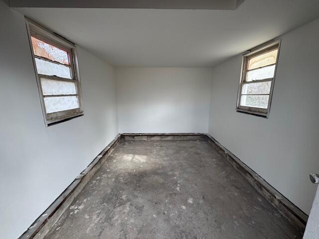 722 North Warren Avenue Property Photo 15
