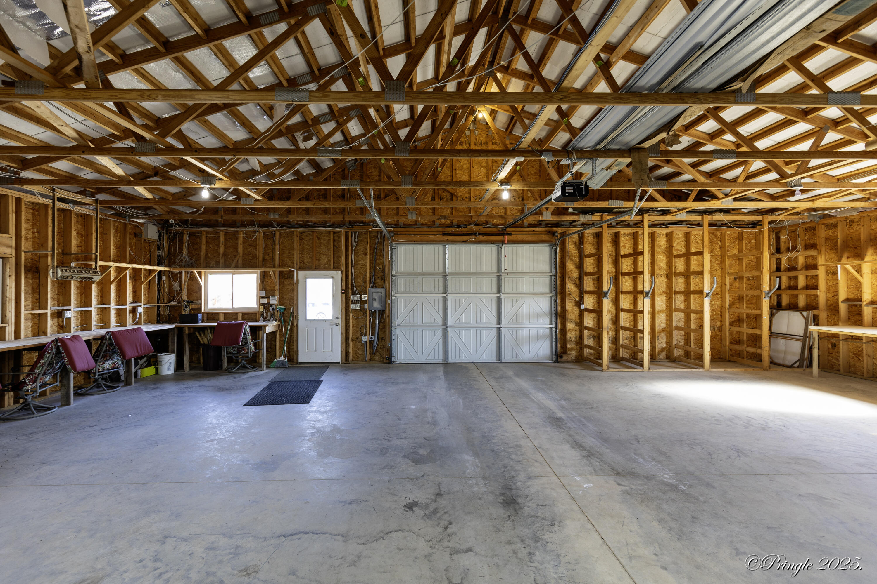 4298 Shady Grove Road Property Photo 5