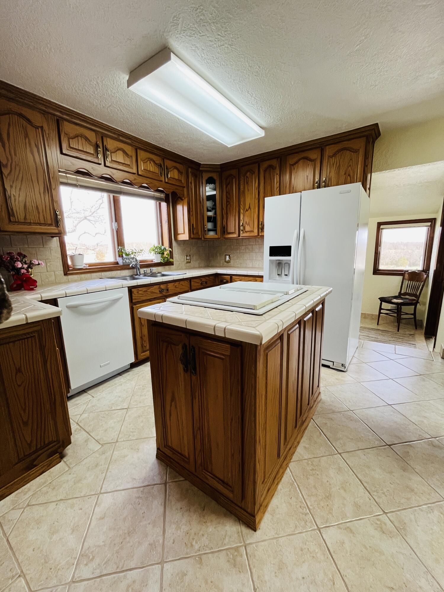 4298 Shady Grove Road Property Photo 18